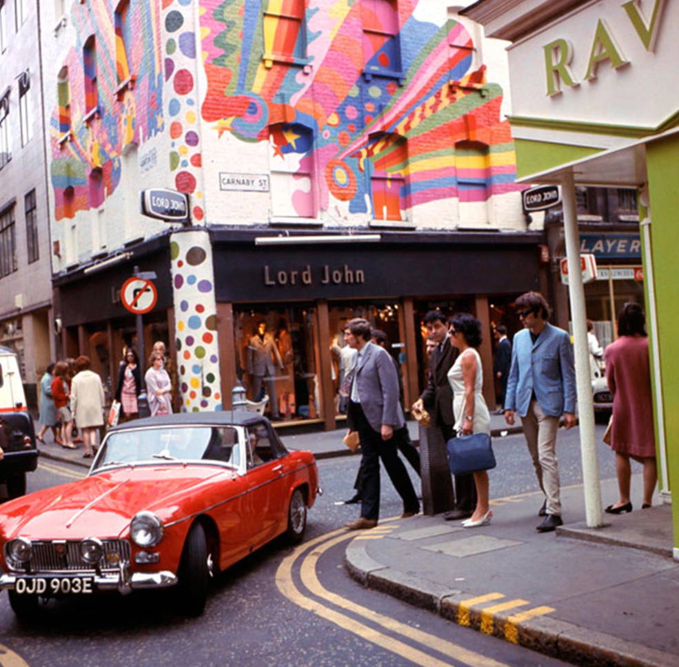 Printspiration Swinging London CAMILLA