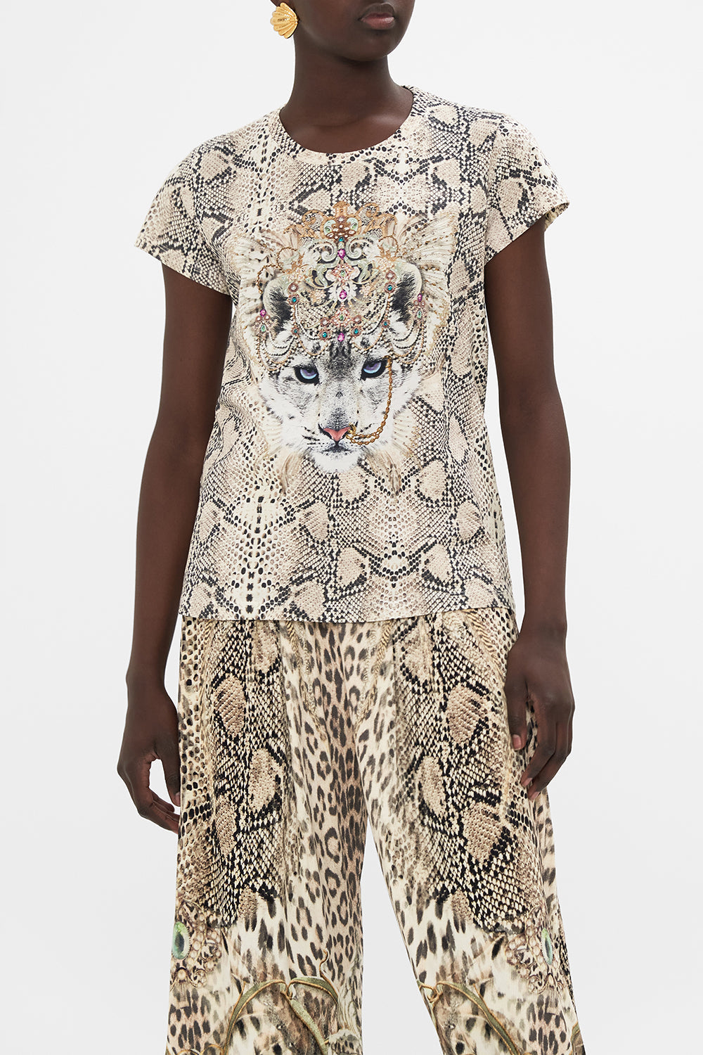 CAMILLA fitted t shirt in Looking Glass Houses print