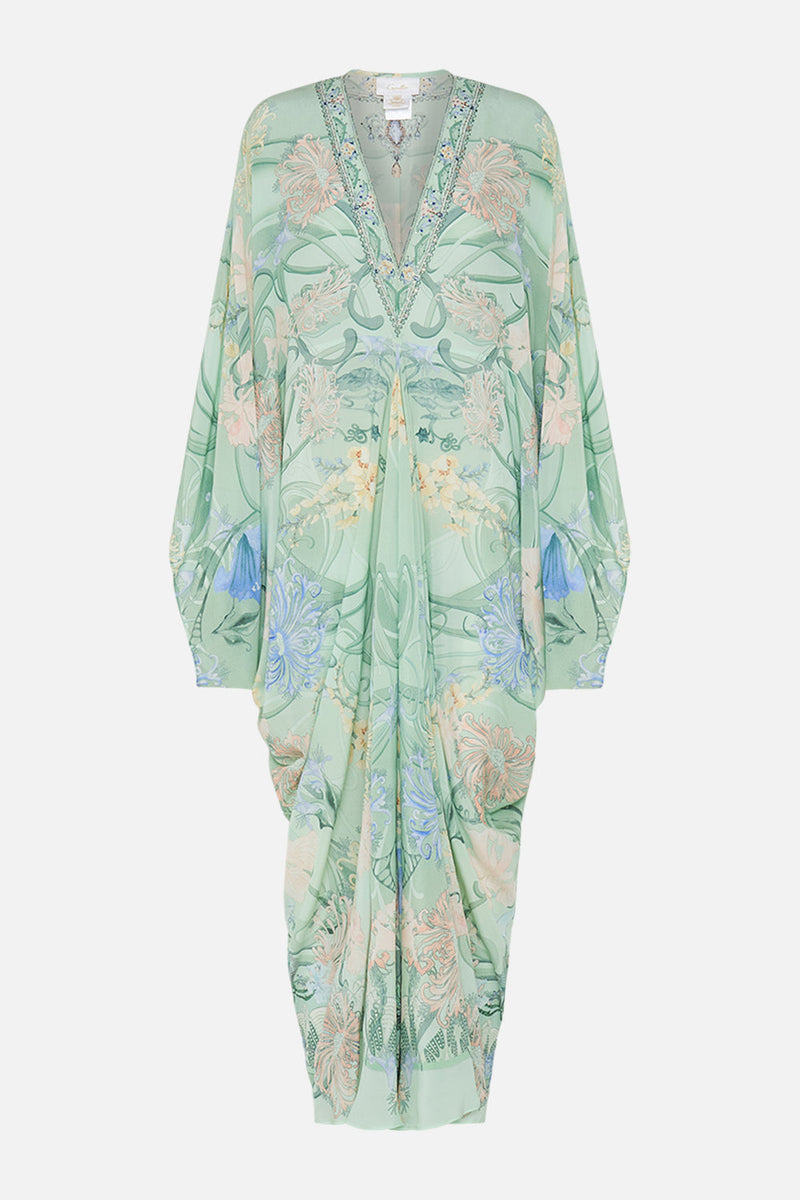 T SHAPE LONG KAFTAN ORNATE ON A PLATE