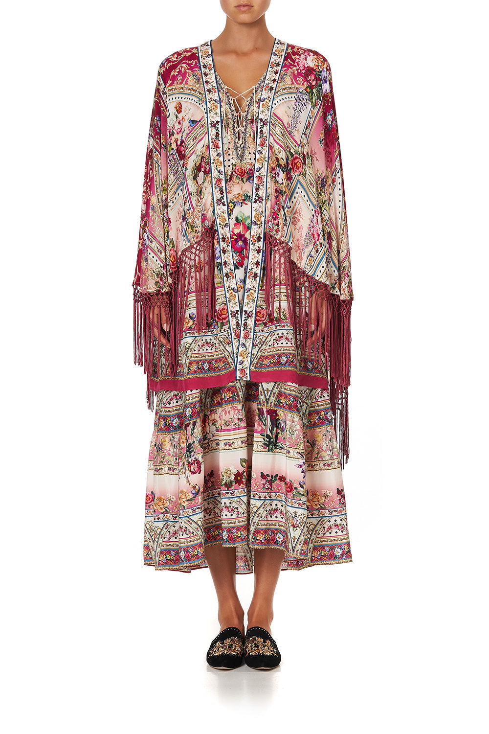 DRAPED HIGH-LOW LAYER SUMMONED BY A ROSE