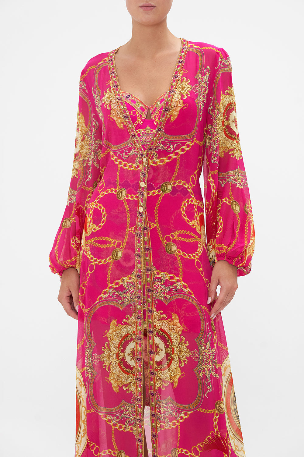 LONG ROMANTIC LAYER WILD AND RUNNING