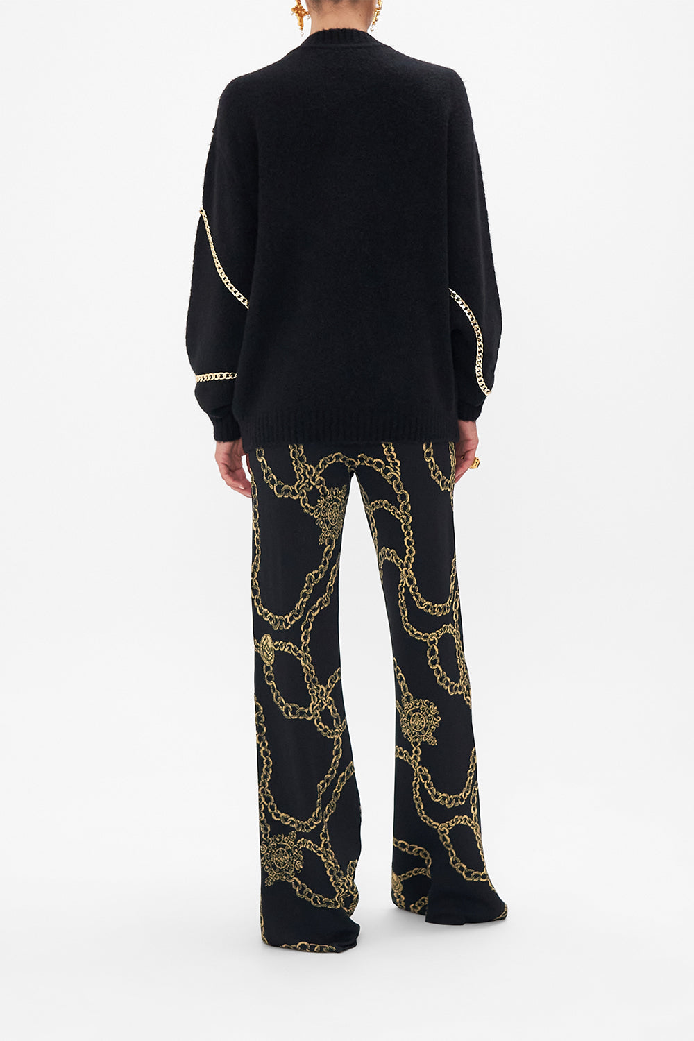 CREW NECK FULL SLEEVE JUMPER WITH CHAINS TETHER ME NOT