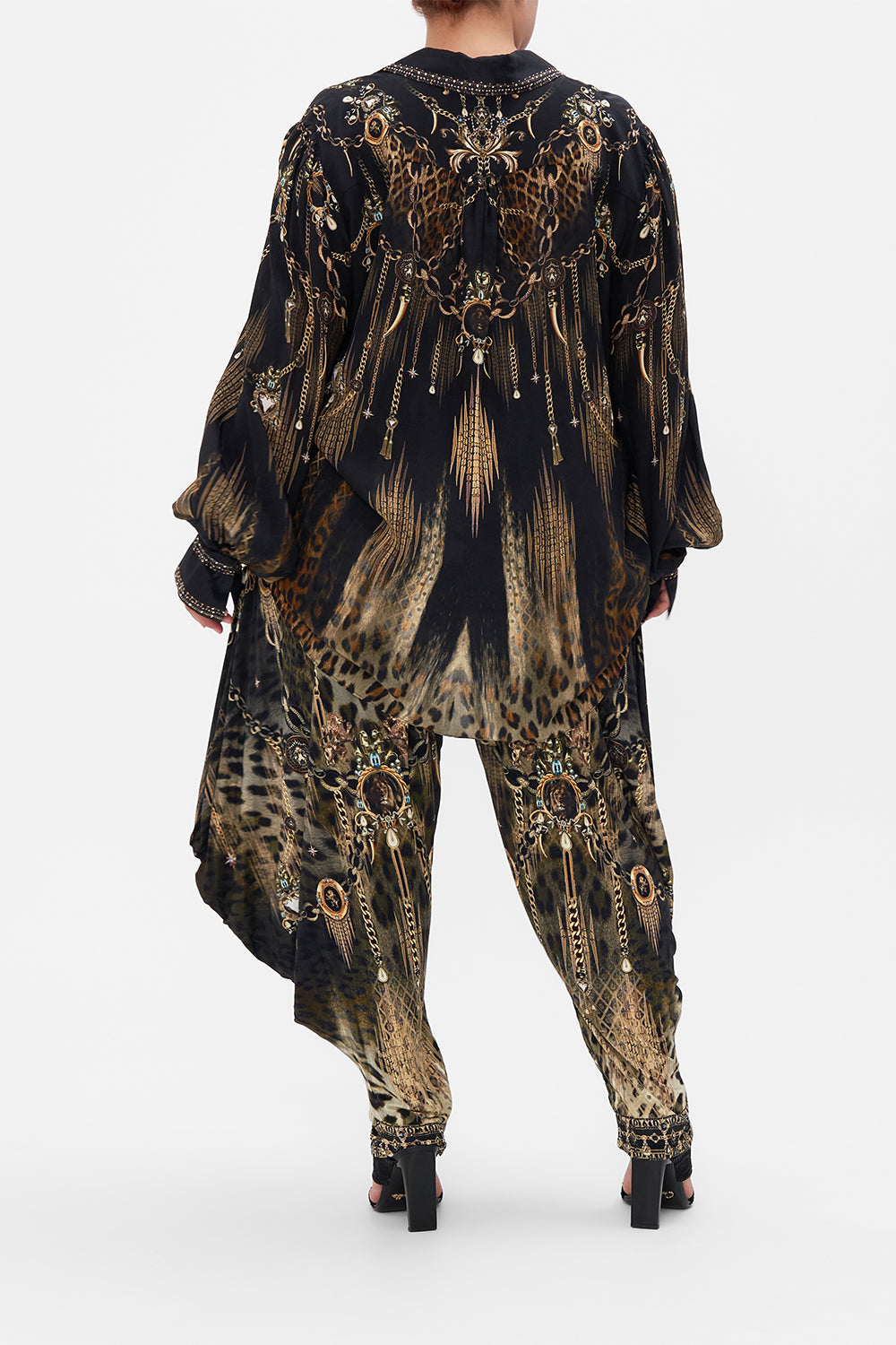 CURVED COLLAR BLOUSE JUNGLE DREAMING