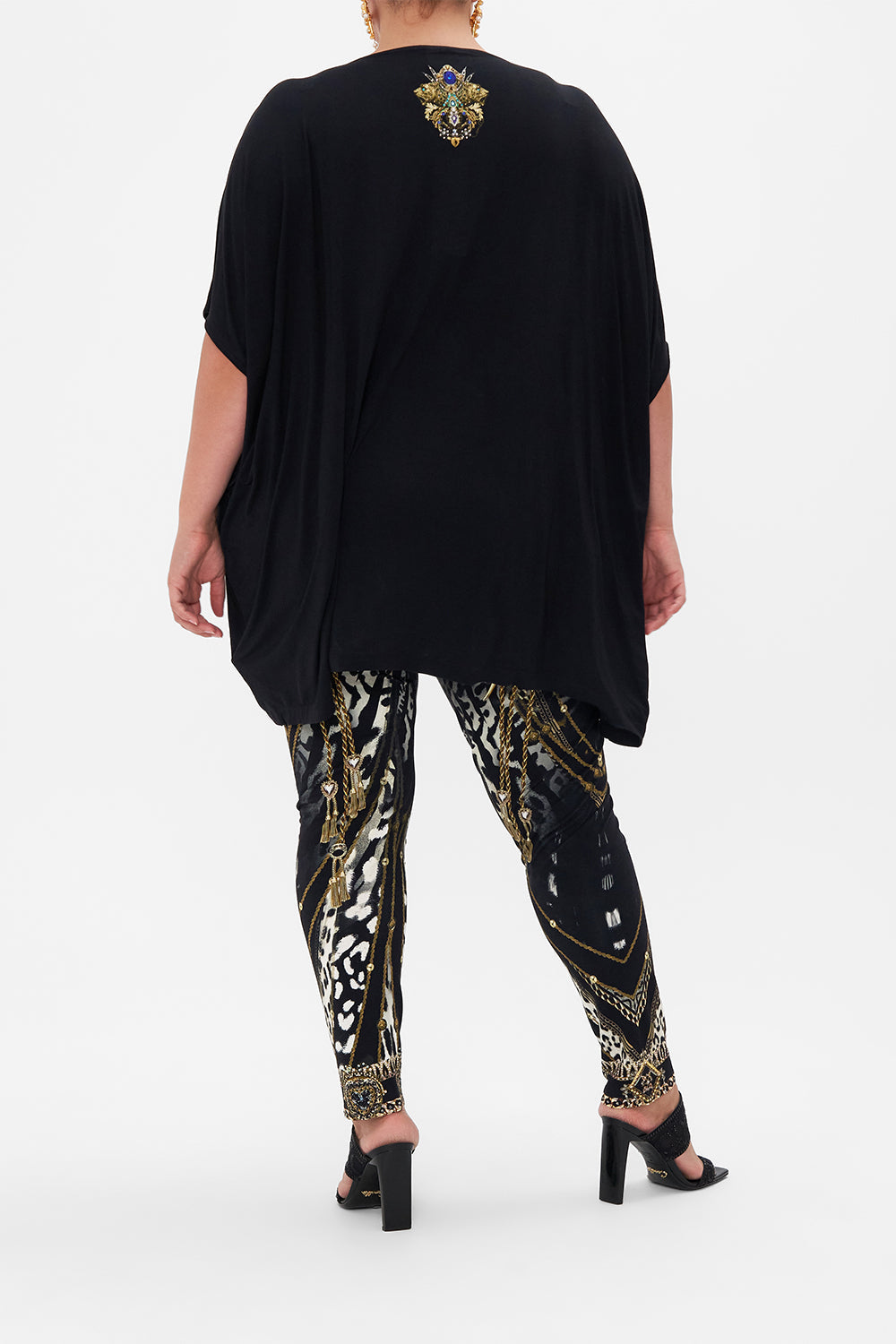 LOOSE FIT ROUND NECK TEE - BLACK SING MY SONG