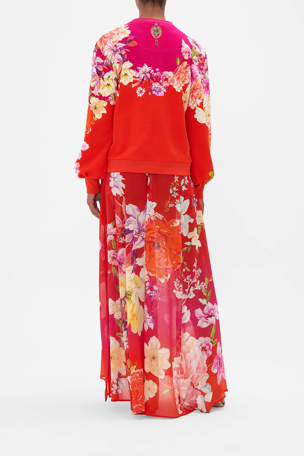 BLOUSON SLEEVE SWEATER KISS AND TELL