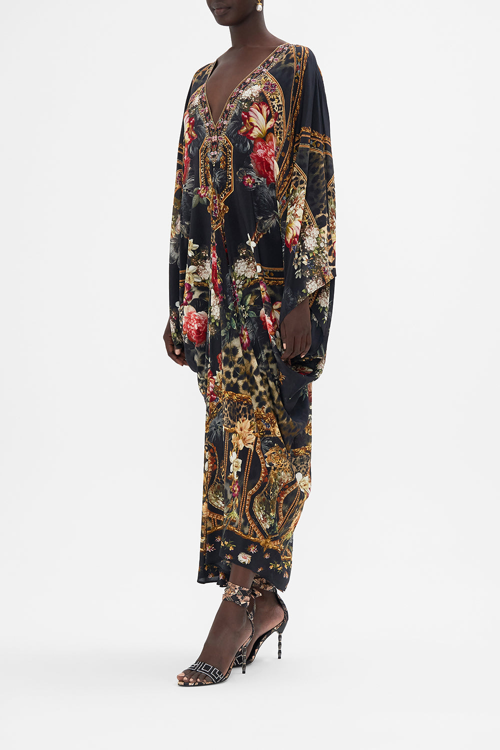 T SHAPE LONG KAFTAN A NIGHT AT THE OPERA