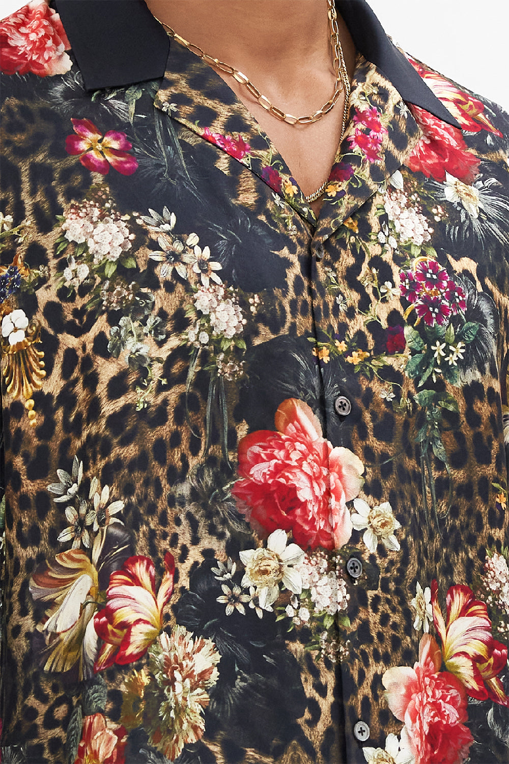 LONG SLEEVE CAMP COLLARED SHIRT A NIGHT AT THE OPERA