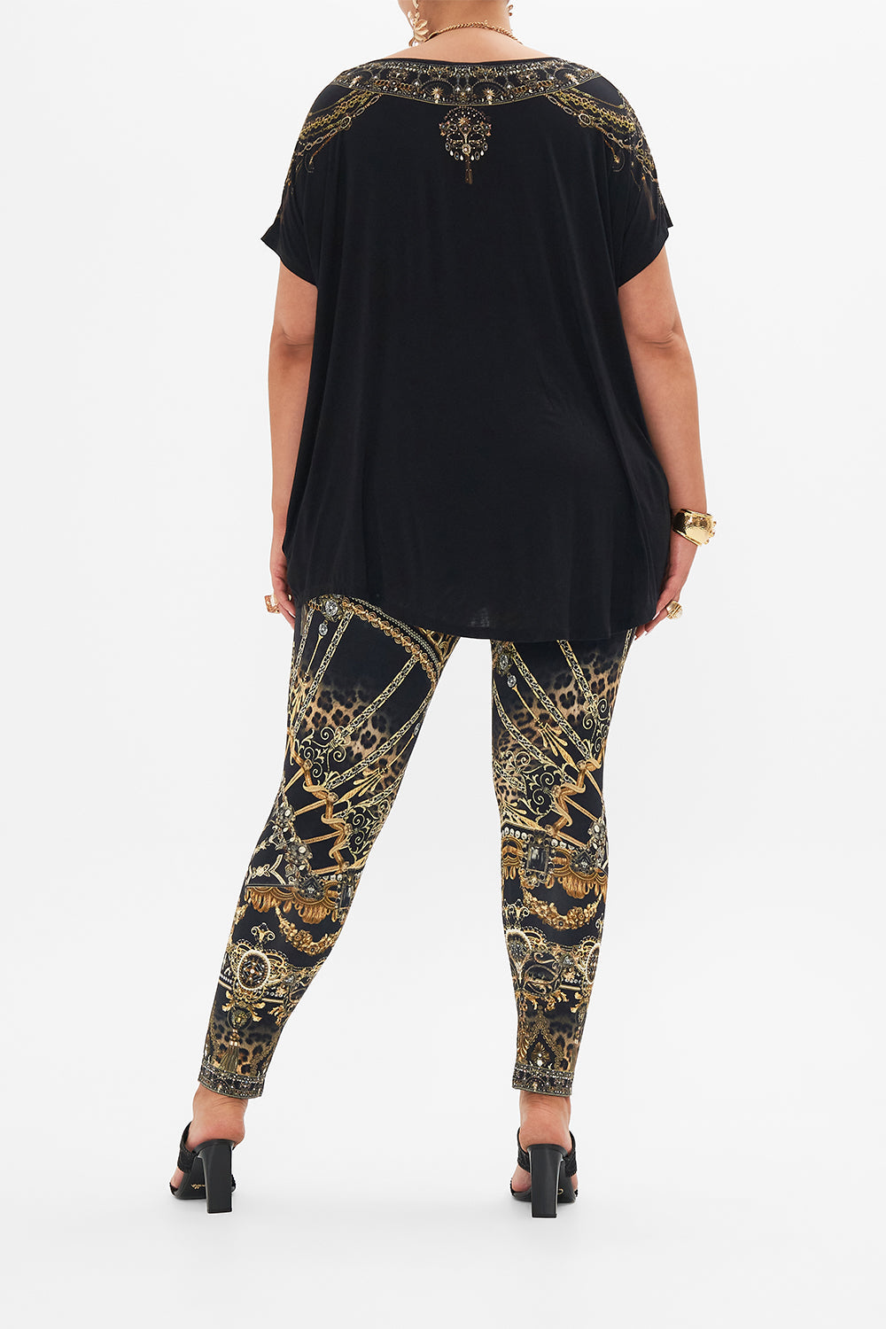 LOOSE FIT TEE MASKED AT MOONLIGHT