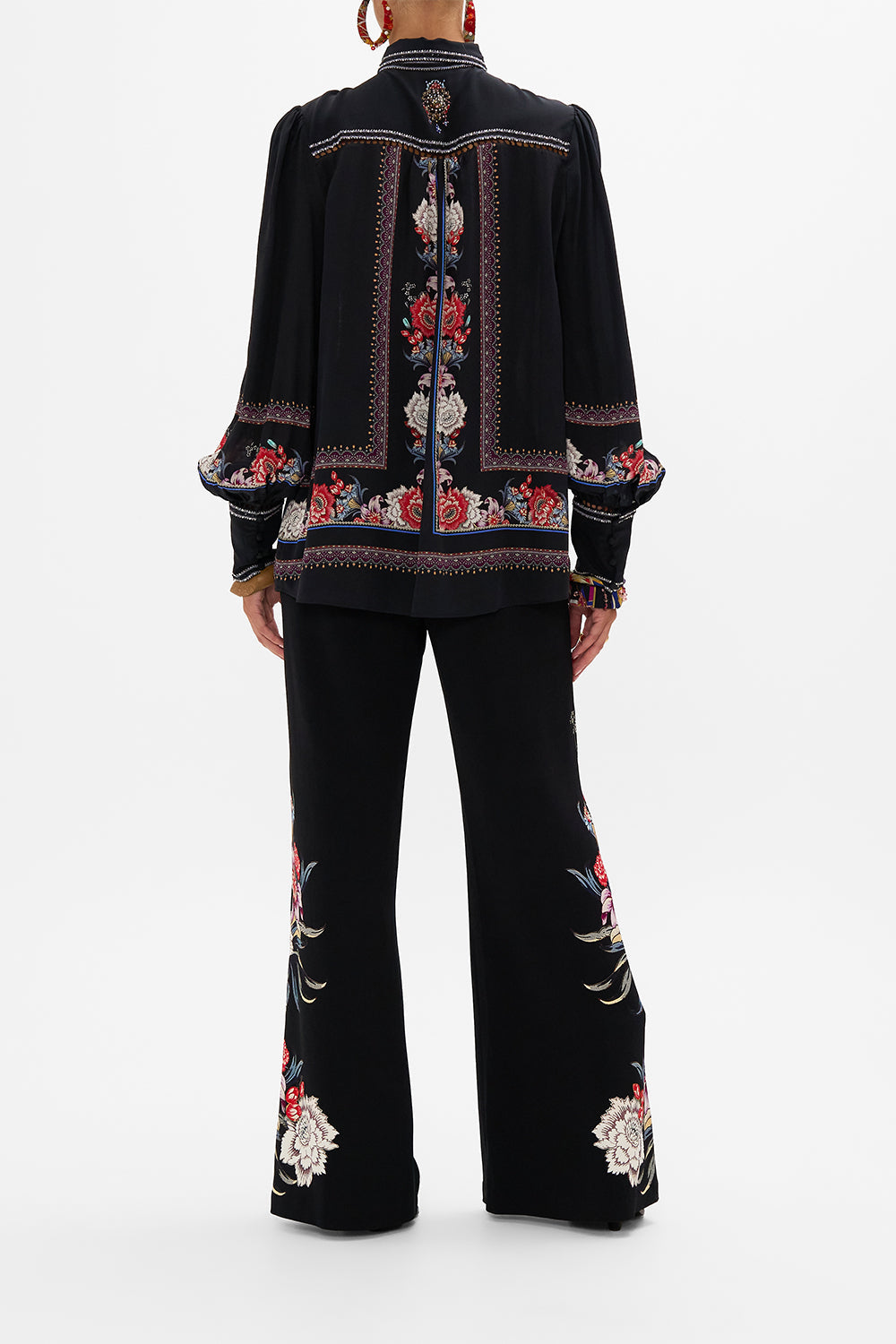 CAMILLA silk blouse in Volendam Dolls print