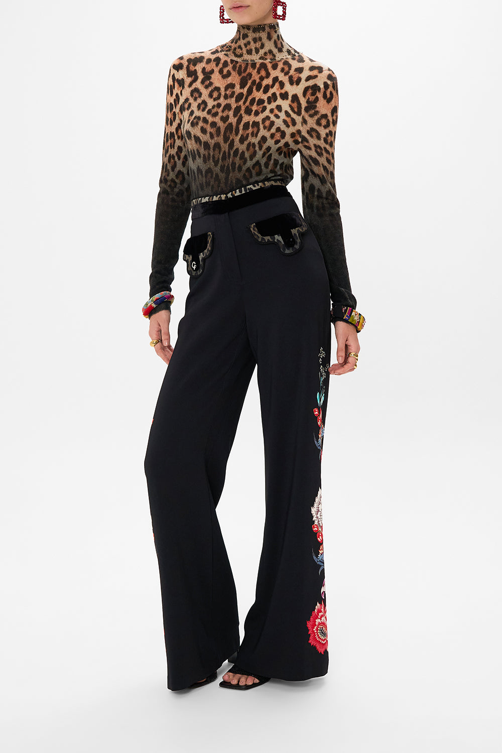 CAMILLA flared pant in Volendam Dolls print