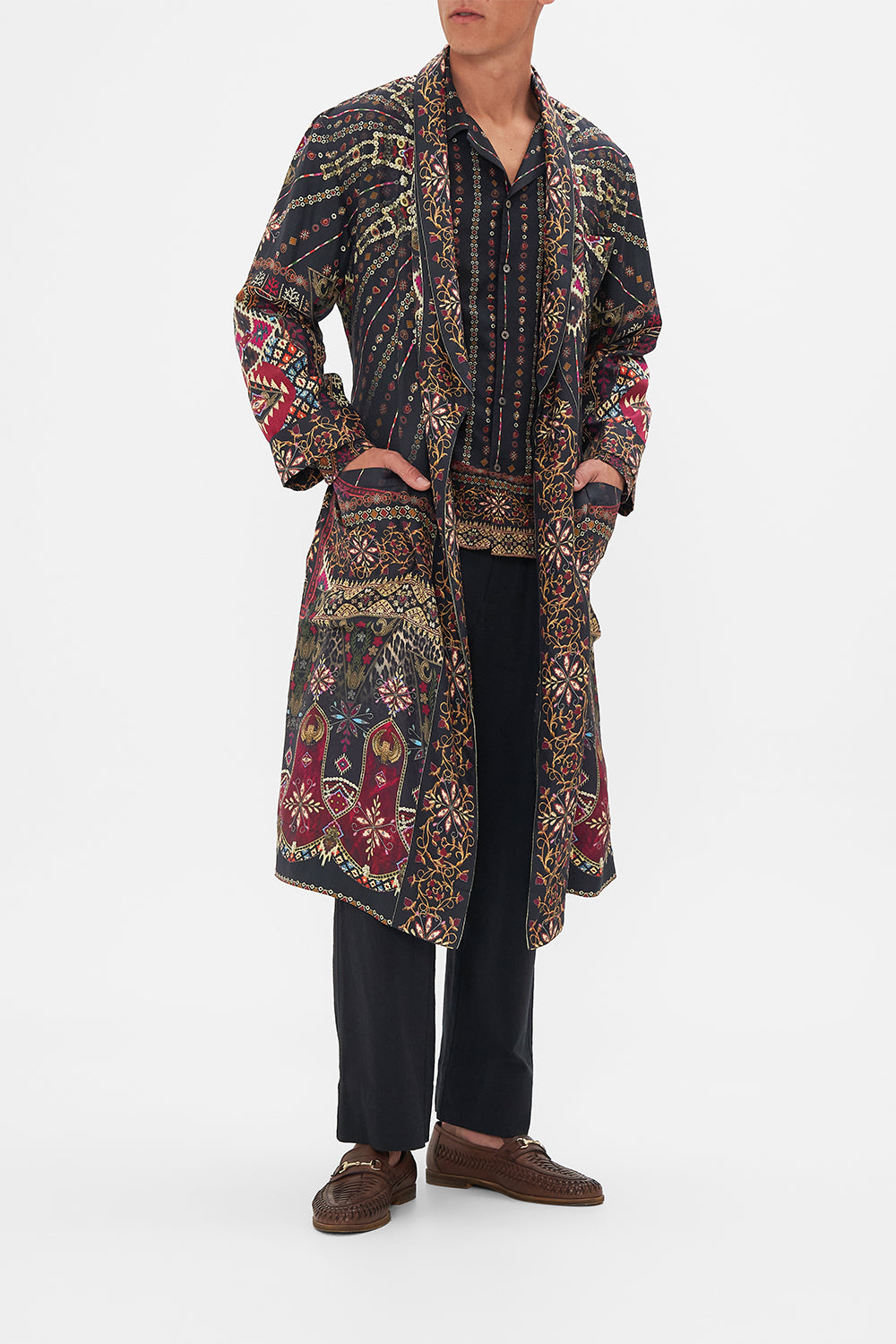 FULL LENGTH ROBE THE WANDERING ONES