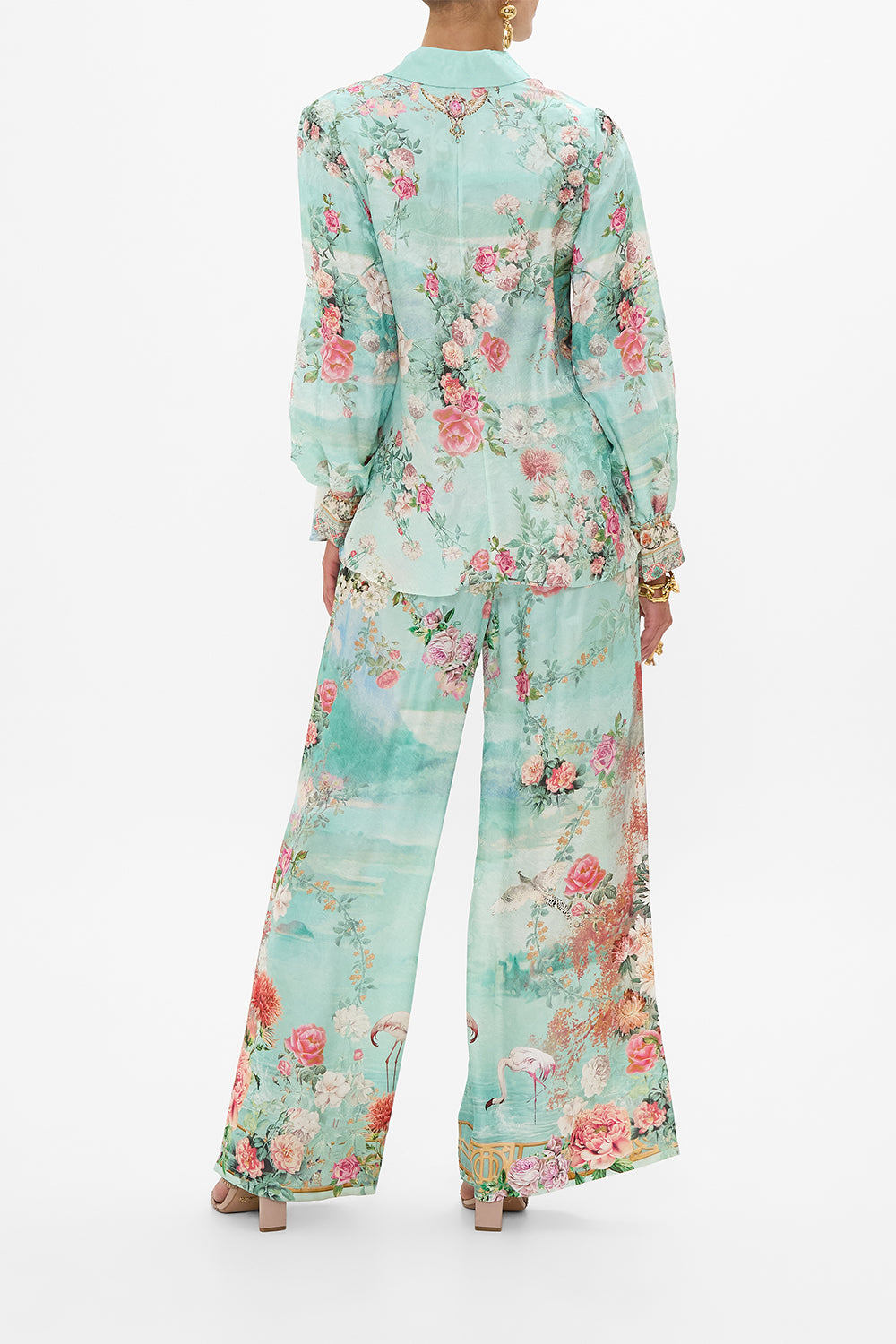 CURVED COLLAR BLOUSE THE JEWELLERY MUSEUM