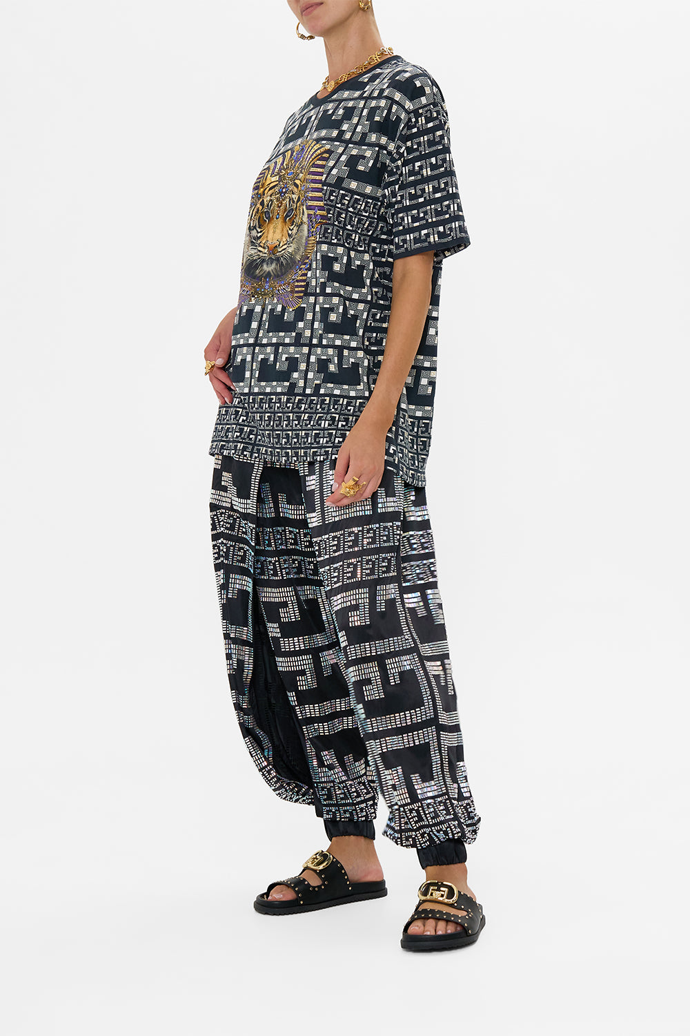 OVERSIZED BAND TEE - BLACK/MULTI READ MY GLYPHS