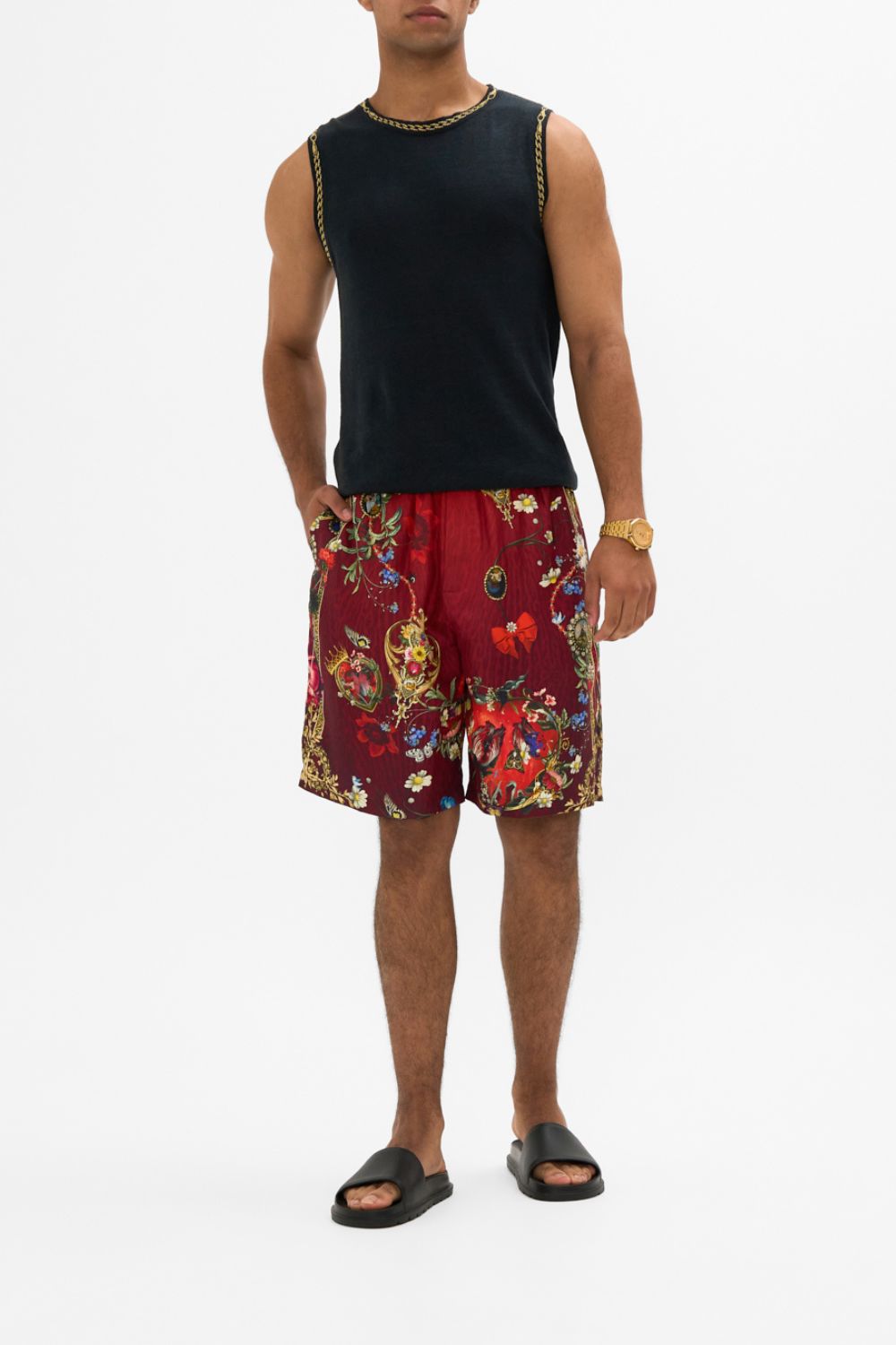 BAGGY MID LENGTH WALK SHORT JUST ONE BITE SNOW WHITE