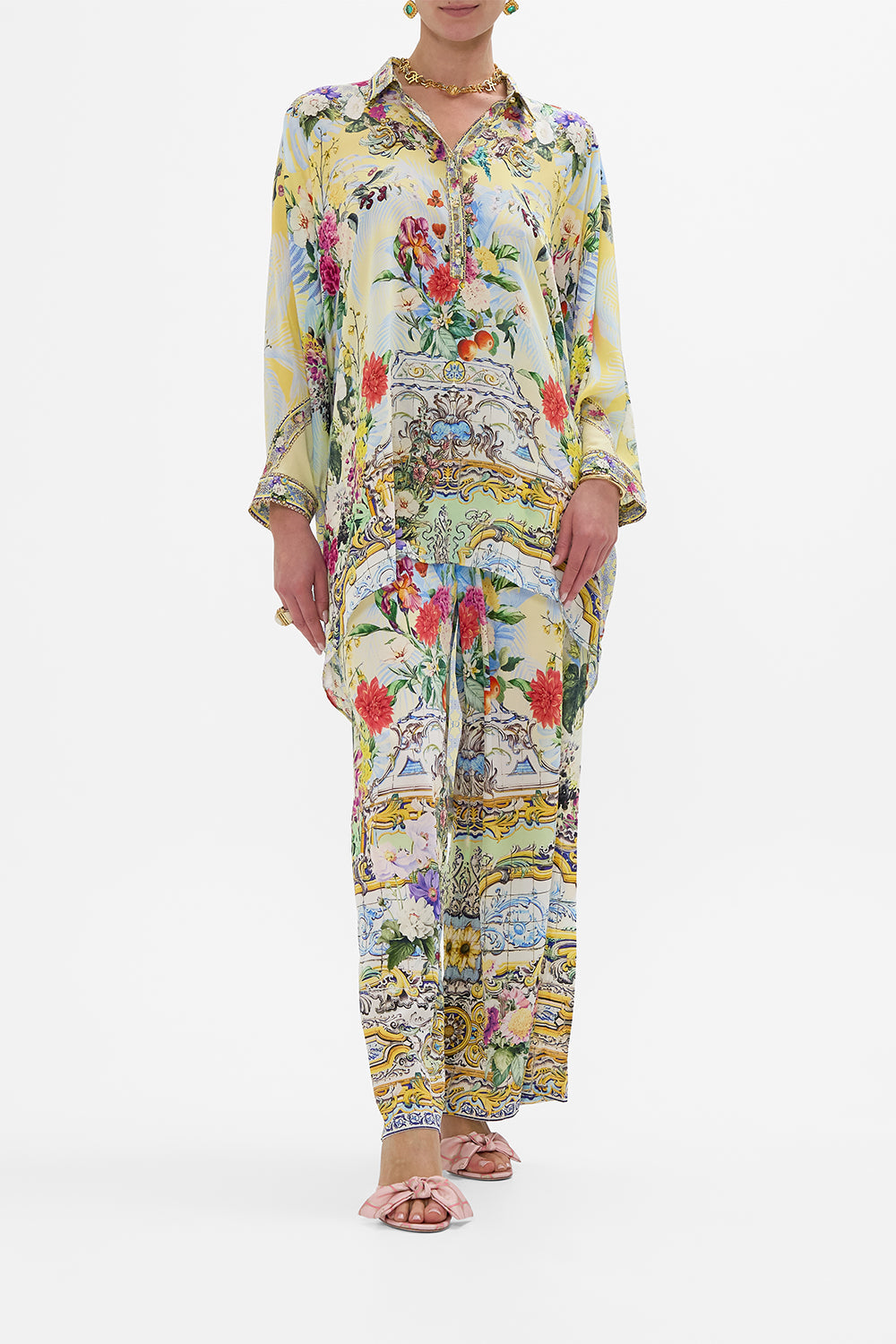 BUTTON UP TOP WITH DRAPED BACK FLOR FANTÁSTICA