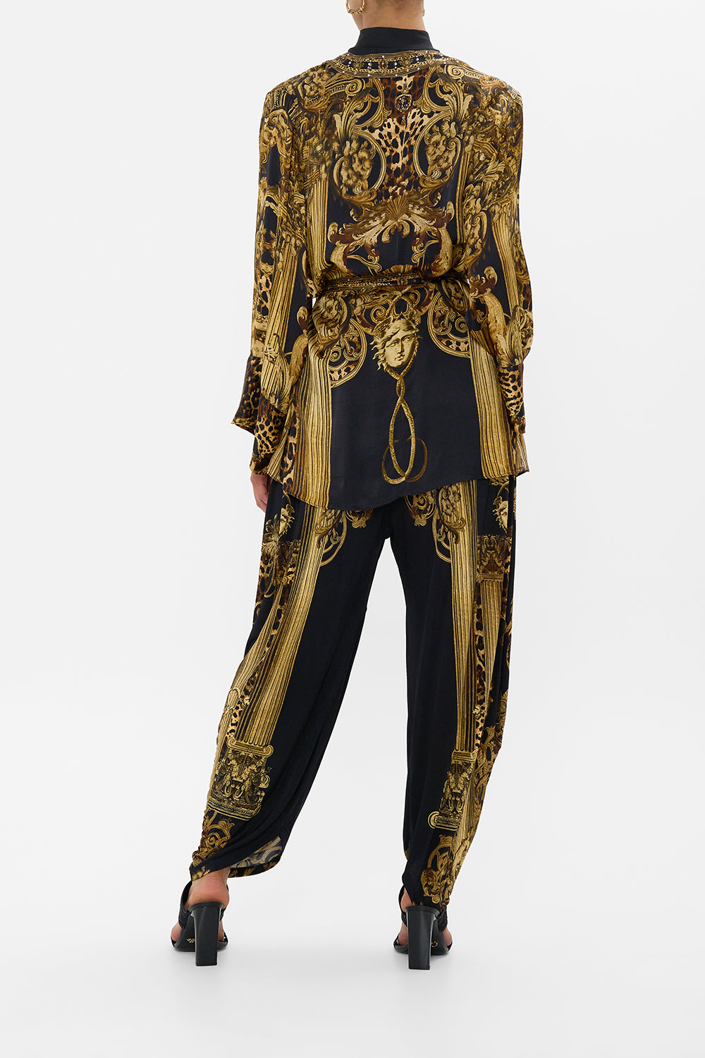 SHORT KIMONO WRAP ERA OF EMPIRES