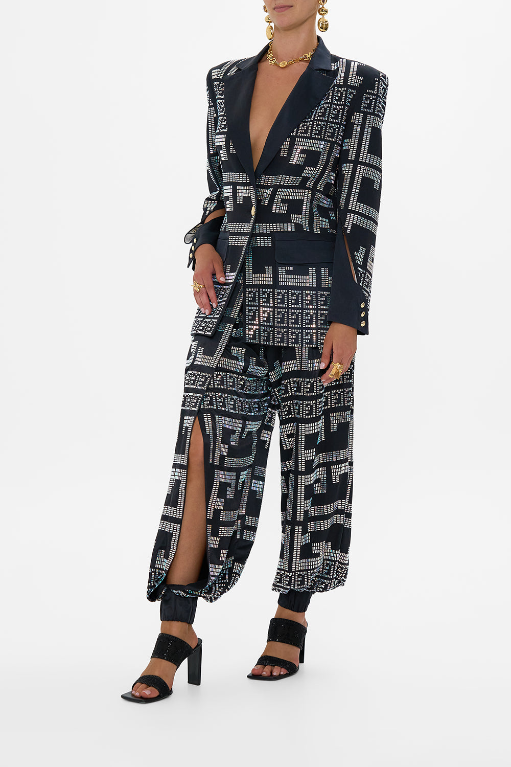 JACKET WITH SLEEVE CUT OUT DETAIL READ MY GLYPHS