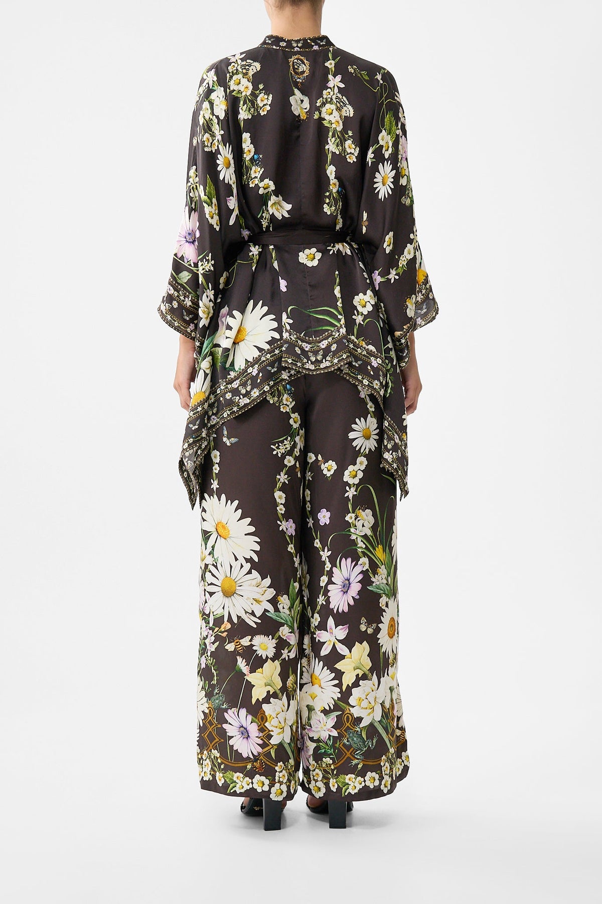 The CAMILLA Button Through Scarf Blouse in our Dish It, Daisy print.