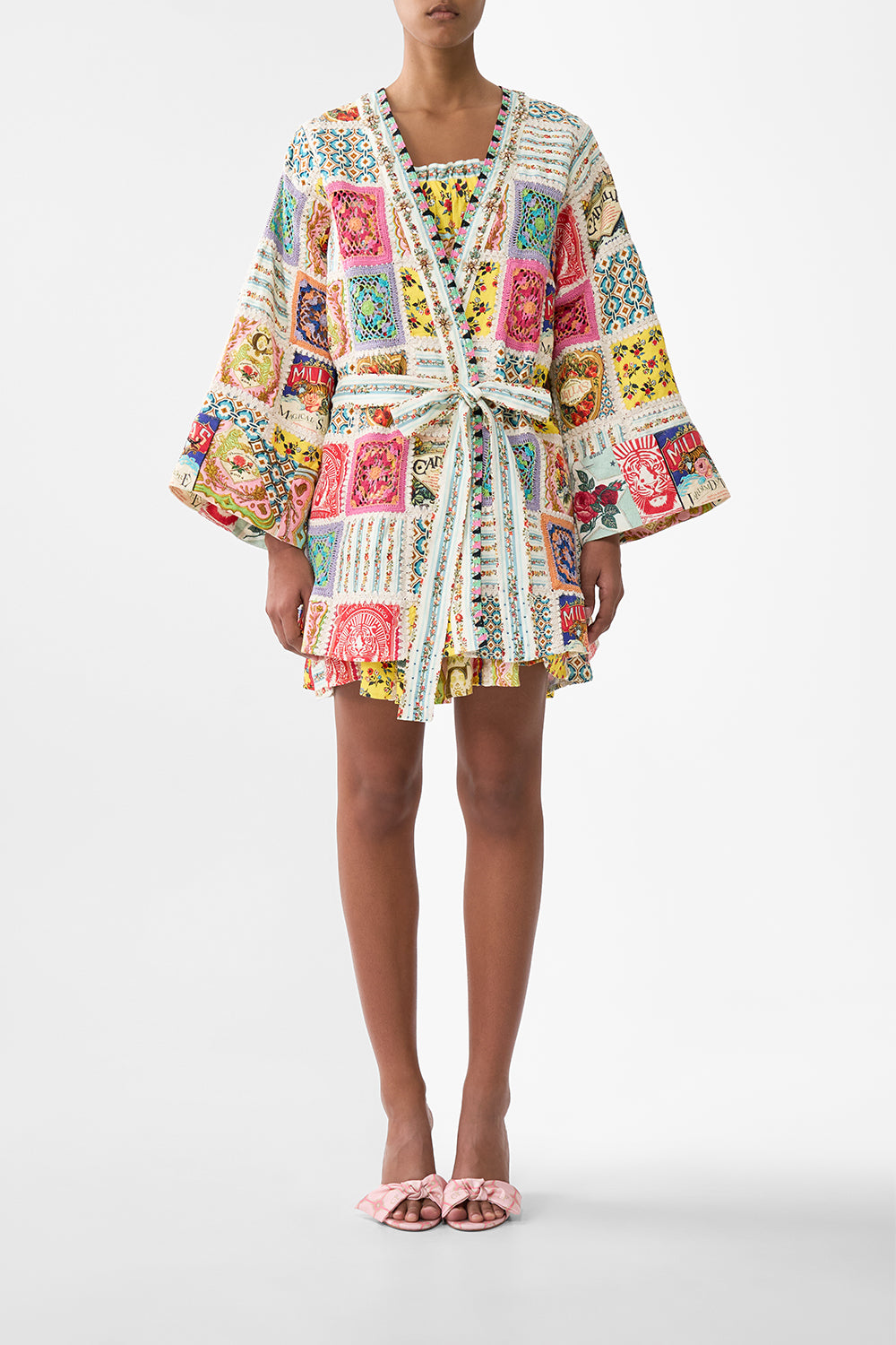 SHORT KIMONO WRAP AROMATIC TIGER FLOWER