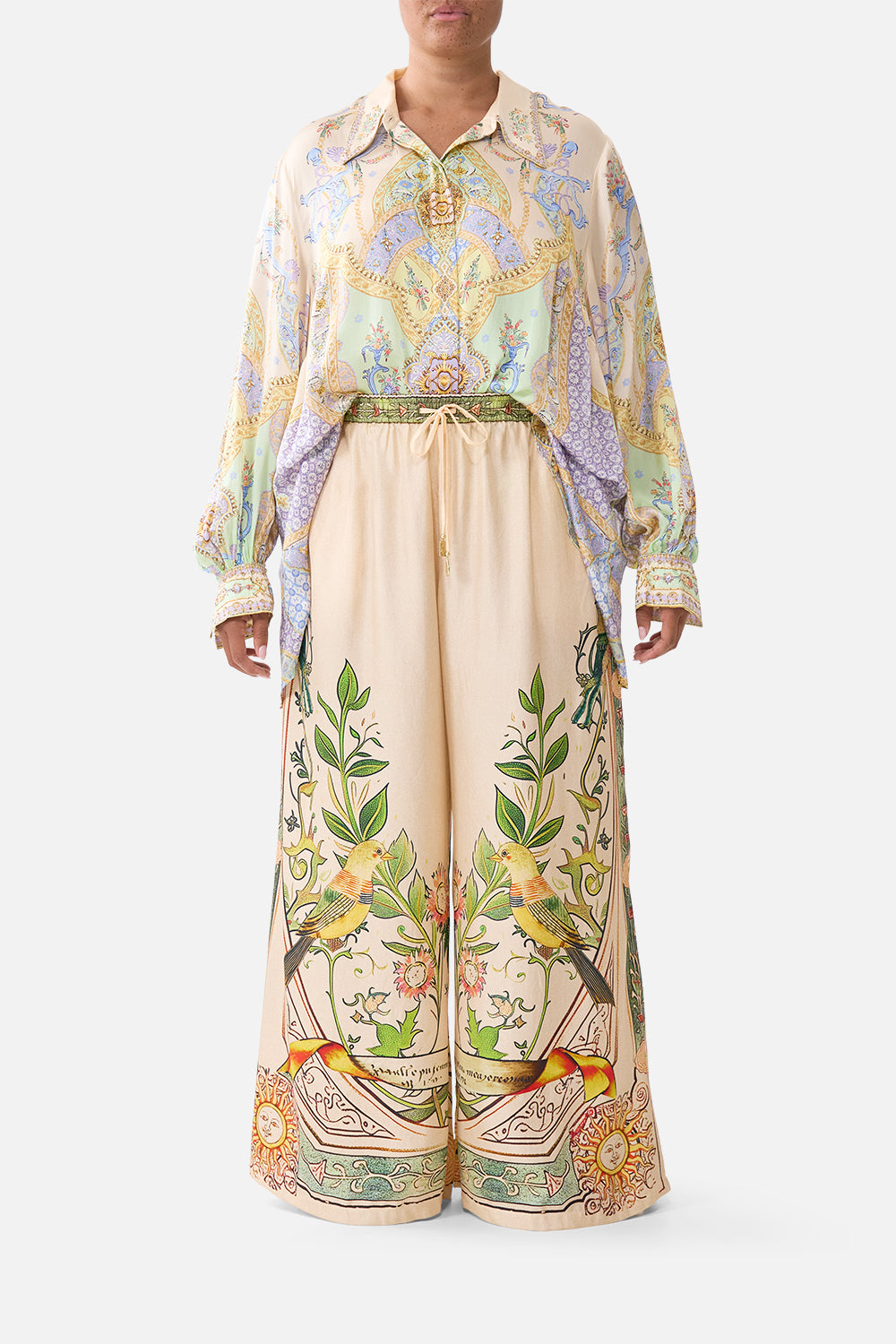 CURVED COLLAR BLOUSE EAST OF ISTANBUL