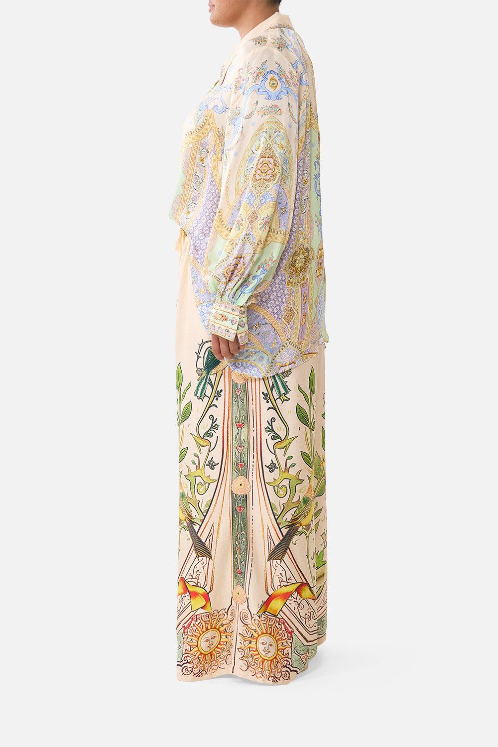 CURVED COLLAR BLOUSE EAST OF ISTANBUL