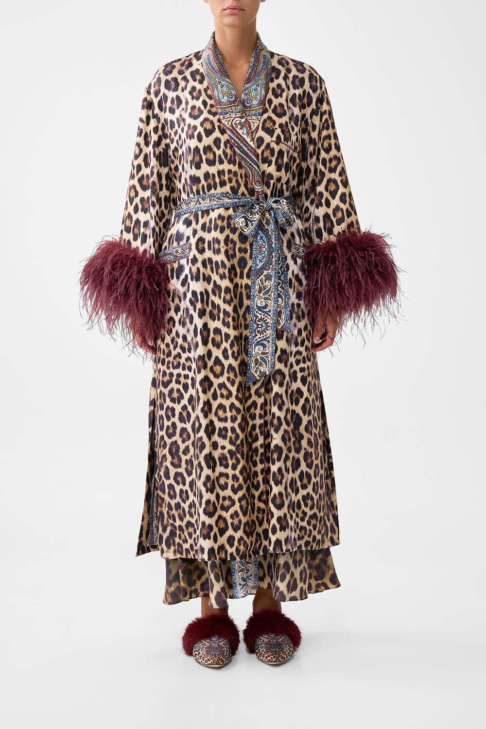 LONG ROBE WITH FLARED SLEEVE ISTANBUL ANIMALIA