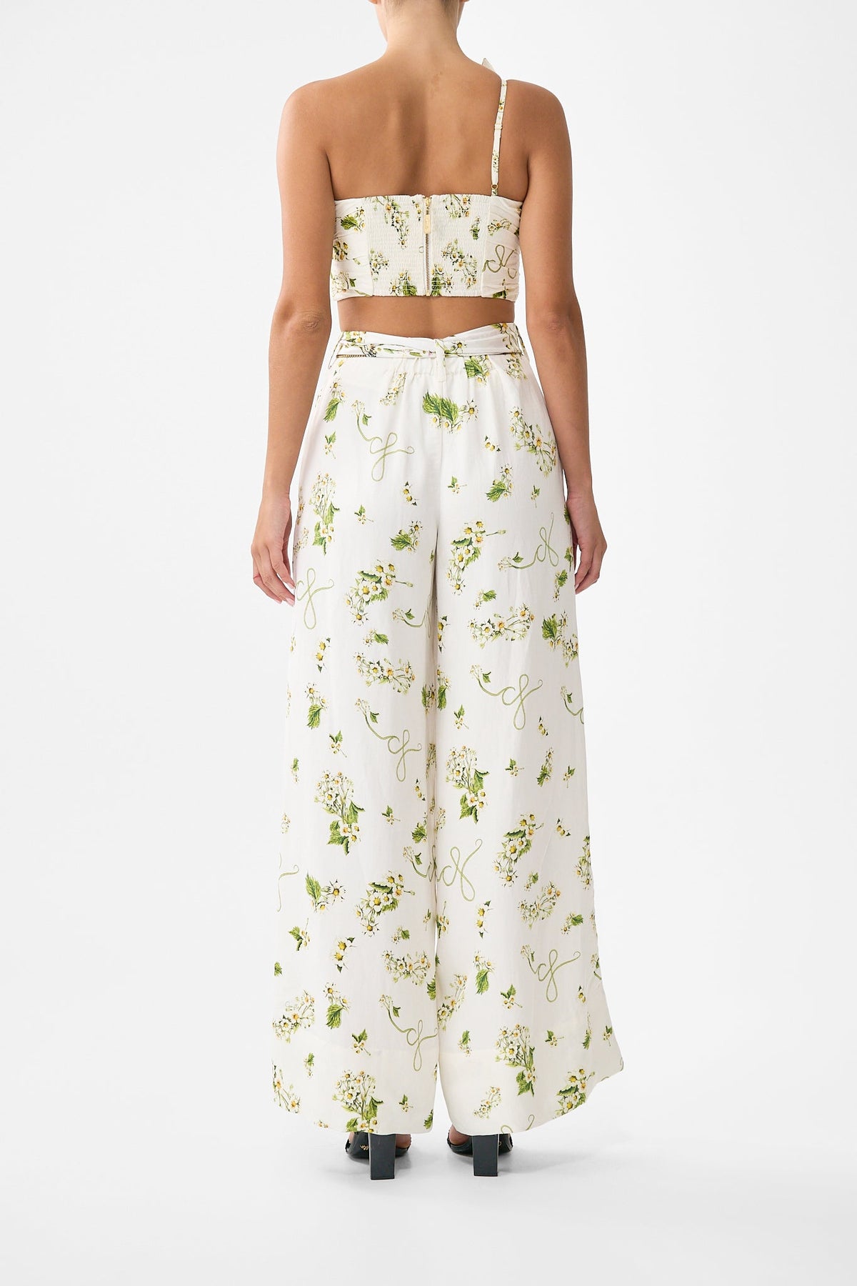 The CAMILLA Scarf Belt Wide Leg Pant in our Botanical Utopia print.