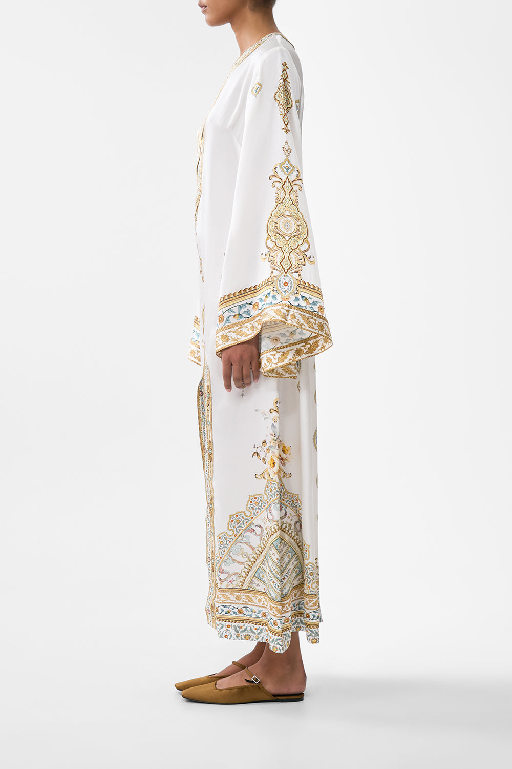 DEEP V NECK HARDWARE KAFTAN OTTOMAN DYNASTY