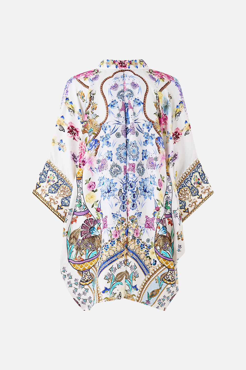 BATWING SHIRT ALL ABOUT THAT LACE