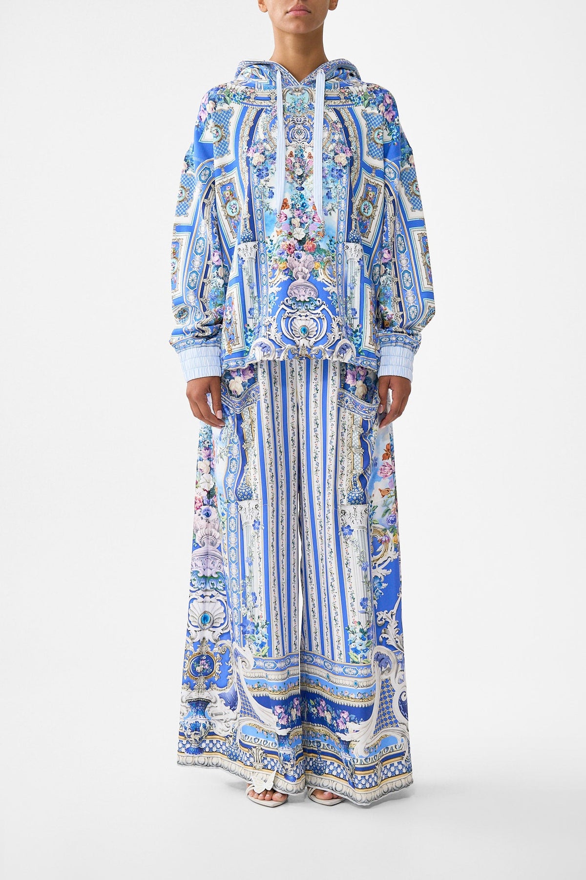 CONTRAST BAND OVERSIZED HOODIE WITH POCKETS OTTOMAN OPULENCE