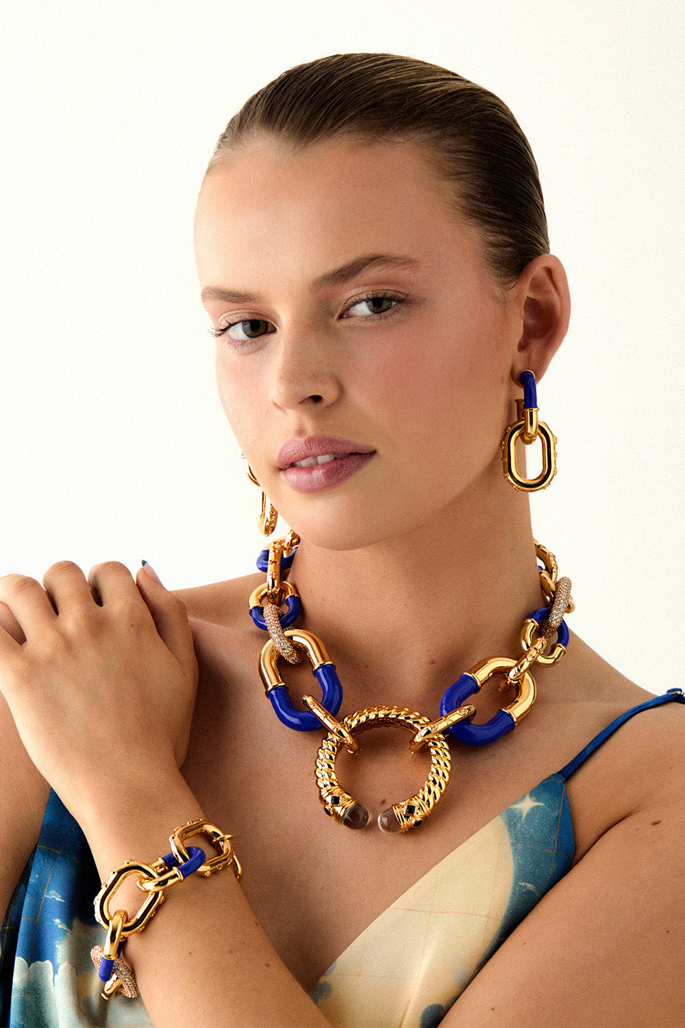 ARTISAN ARTILLERY STATEMENT NECKLACE GOLD