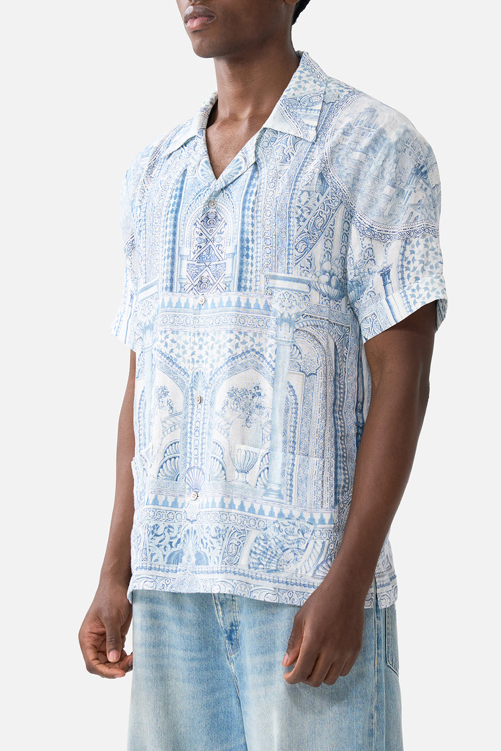 SHORT SLEEVE CABANA SHIRT THE HUM OF THE ALHAMBRA
