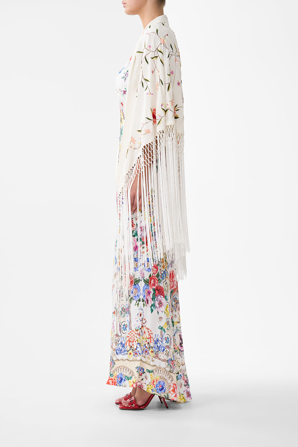 MACRAME SHAWL SOLID CREAM