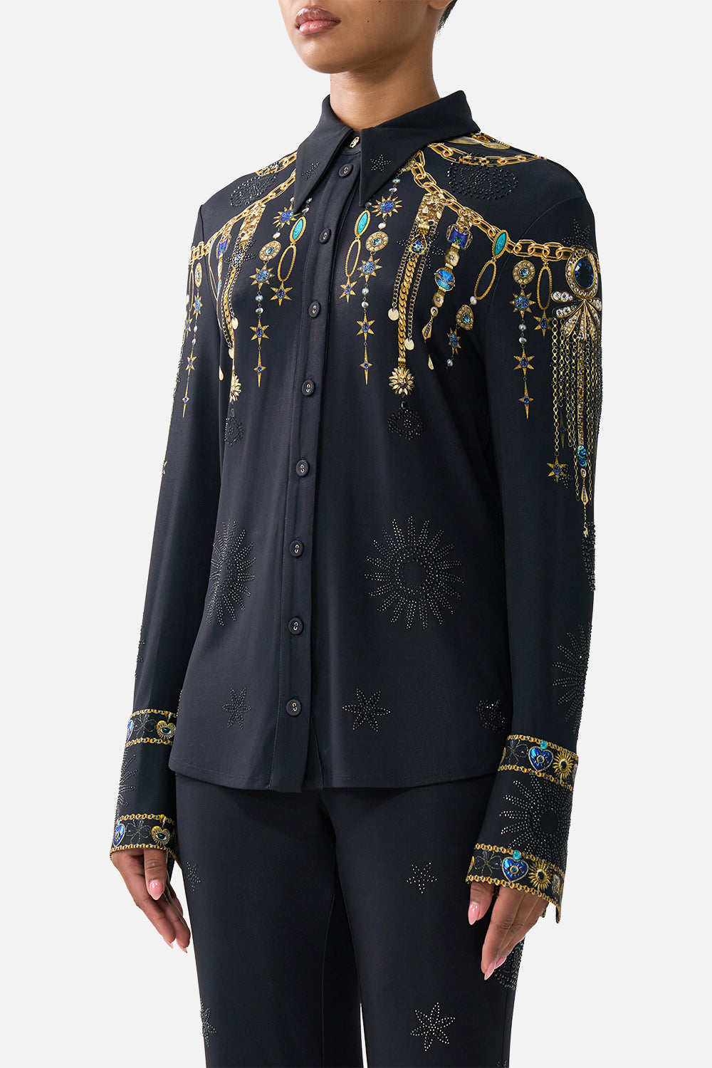 FITTED JERSEY SHIRT AMULETS AND ALCHEMY