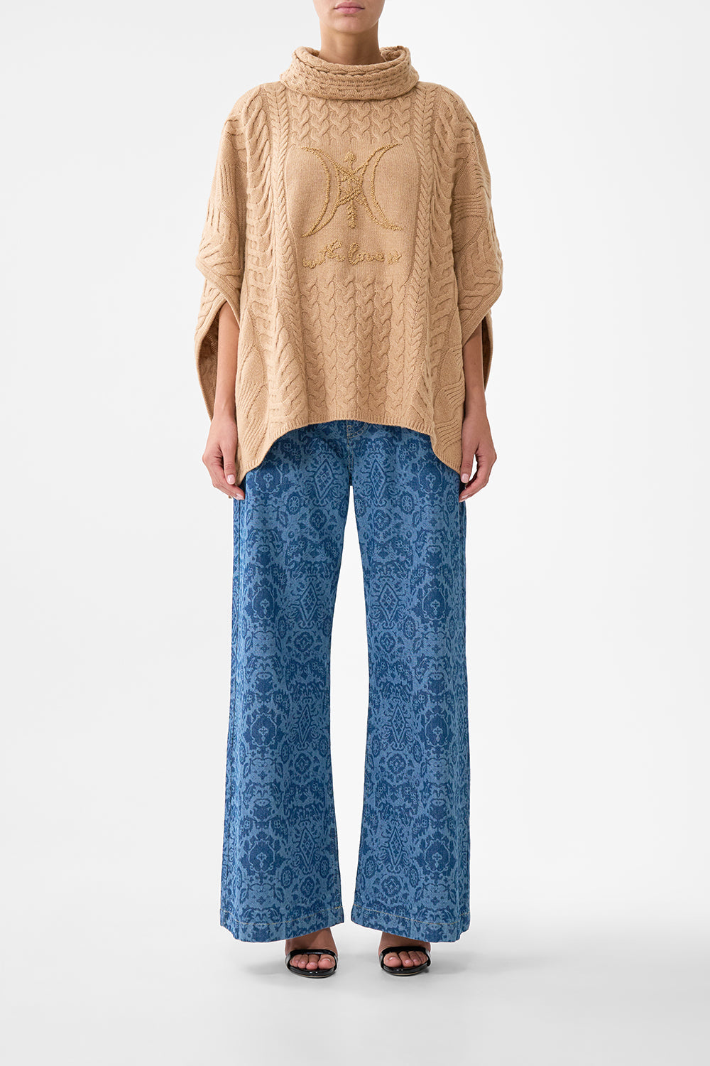 vintage ニットポンチョ jantiques hooked toro The Aranjuez Animalia Funnel Neck Knit Poncho | CAMILLA US
