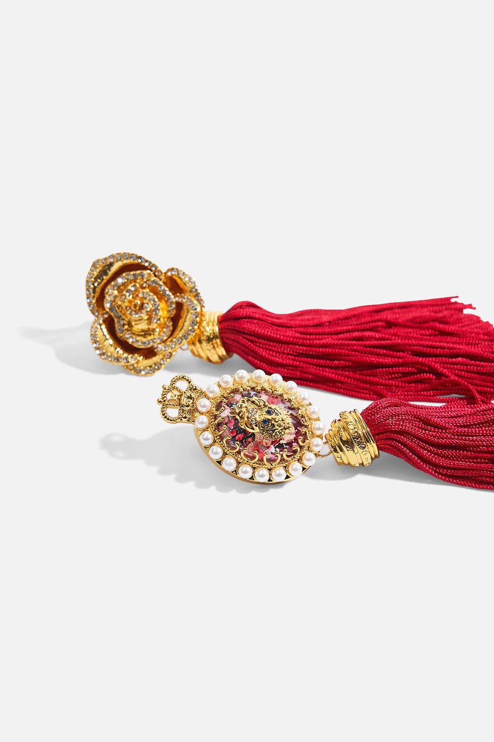 MY CAMEO ROMEO TASSEL EARRINGS GOLD