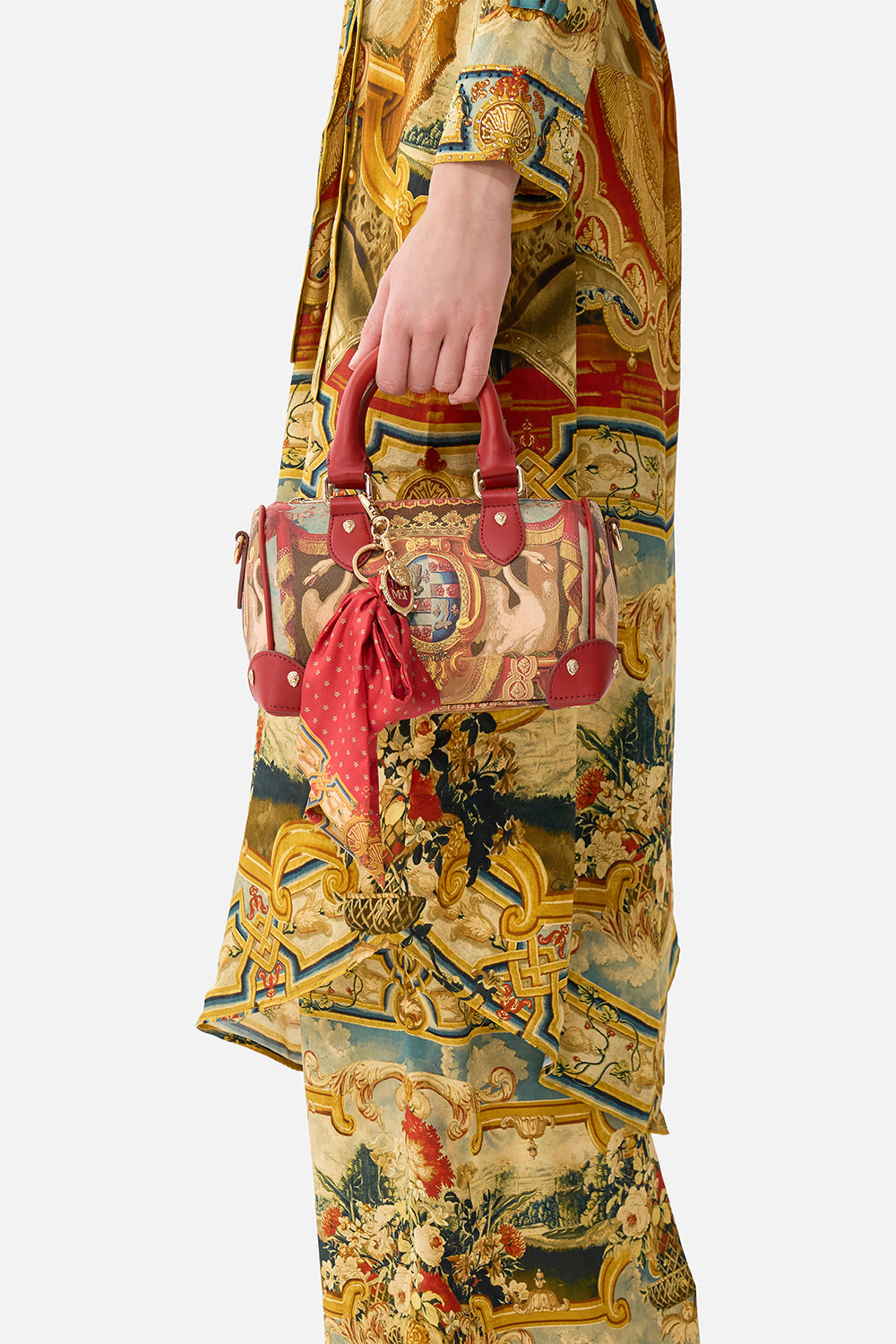 BARREL BAG WITH LEATHER TRIMS LIFE’S RICH TAPESTRY