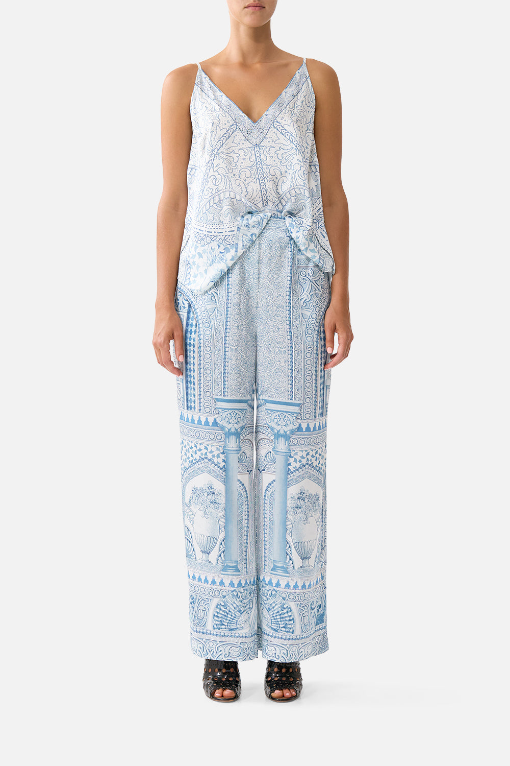 V NECK CAMI THE HUM OF THE ALHAMBRA