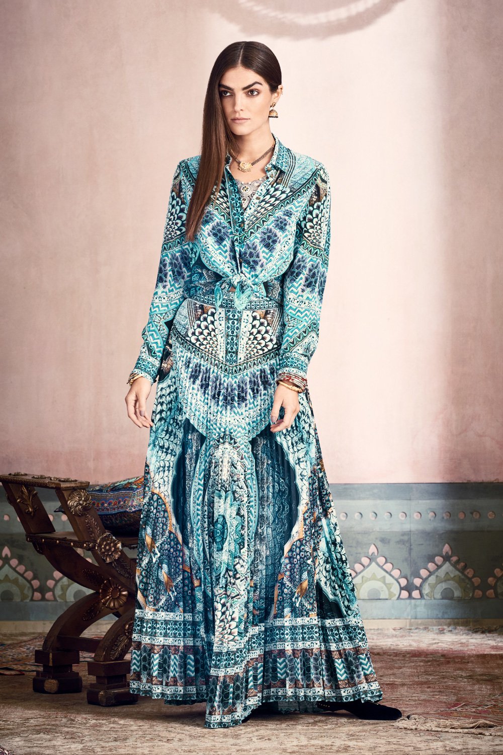 TURN ON THE CHARM SLIM FIT LONG SLEEVE SHIRT