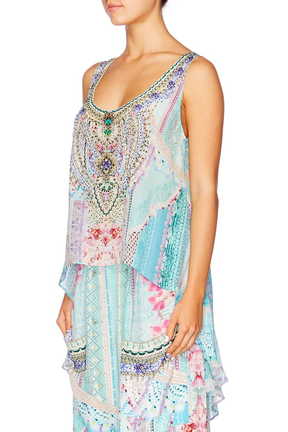 GARDEN STATE SCOOP NECK TOP WITH LONG BACK