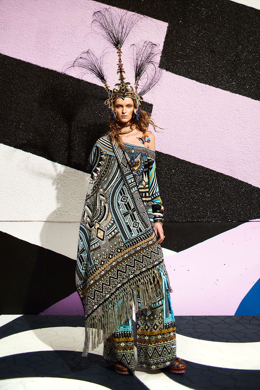 RUNAWAY READY ROUND NECK KAFTAN