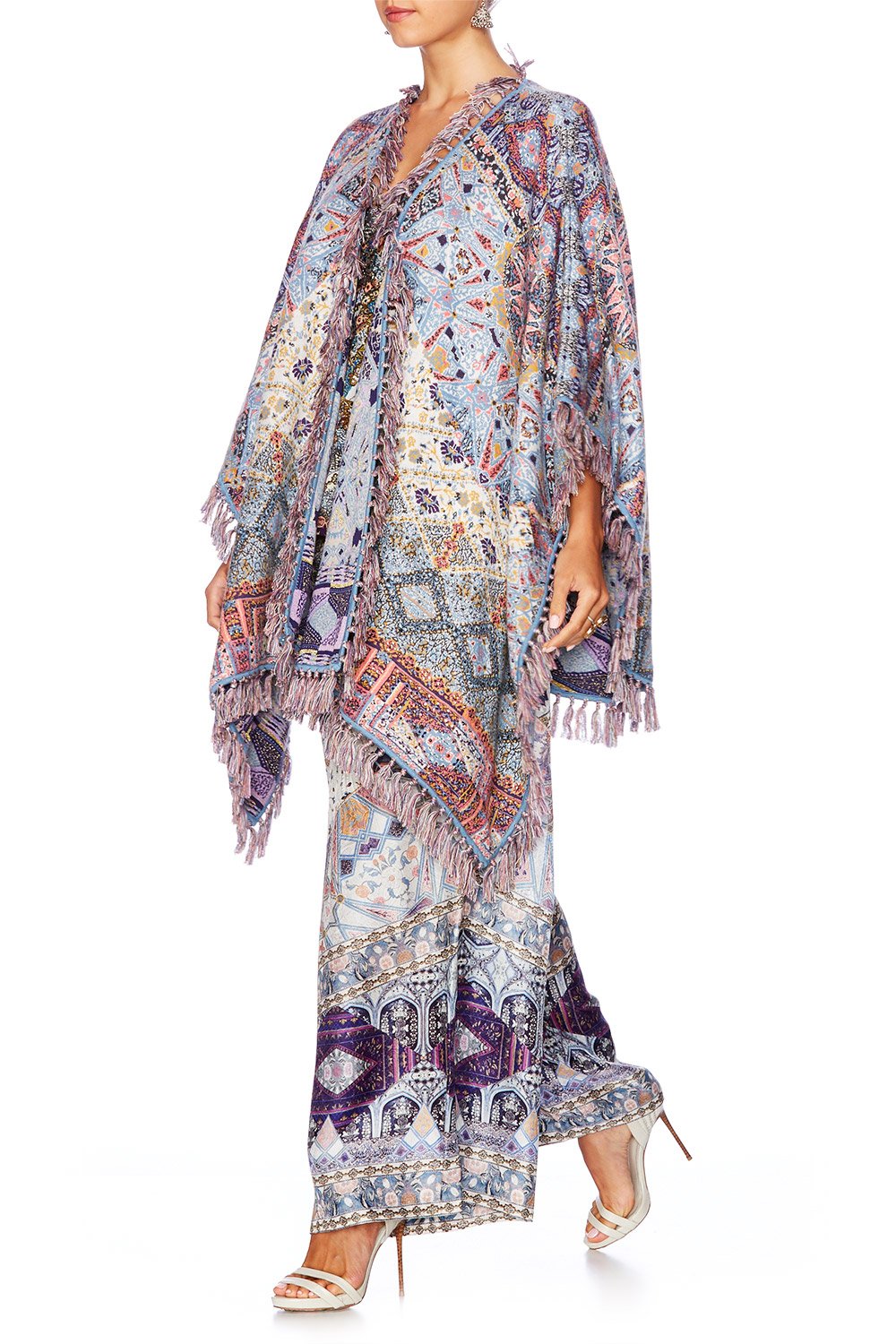 TALES OF TATIANA REVERSIBLE KNITTED PONCHO W FRINGING