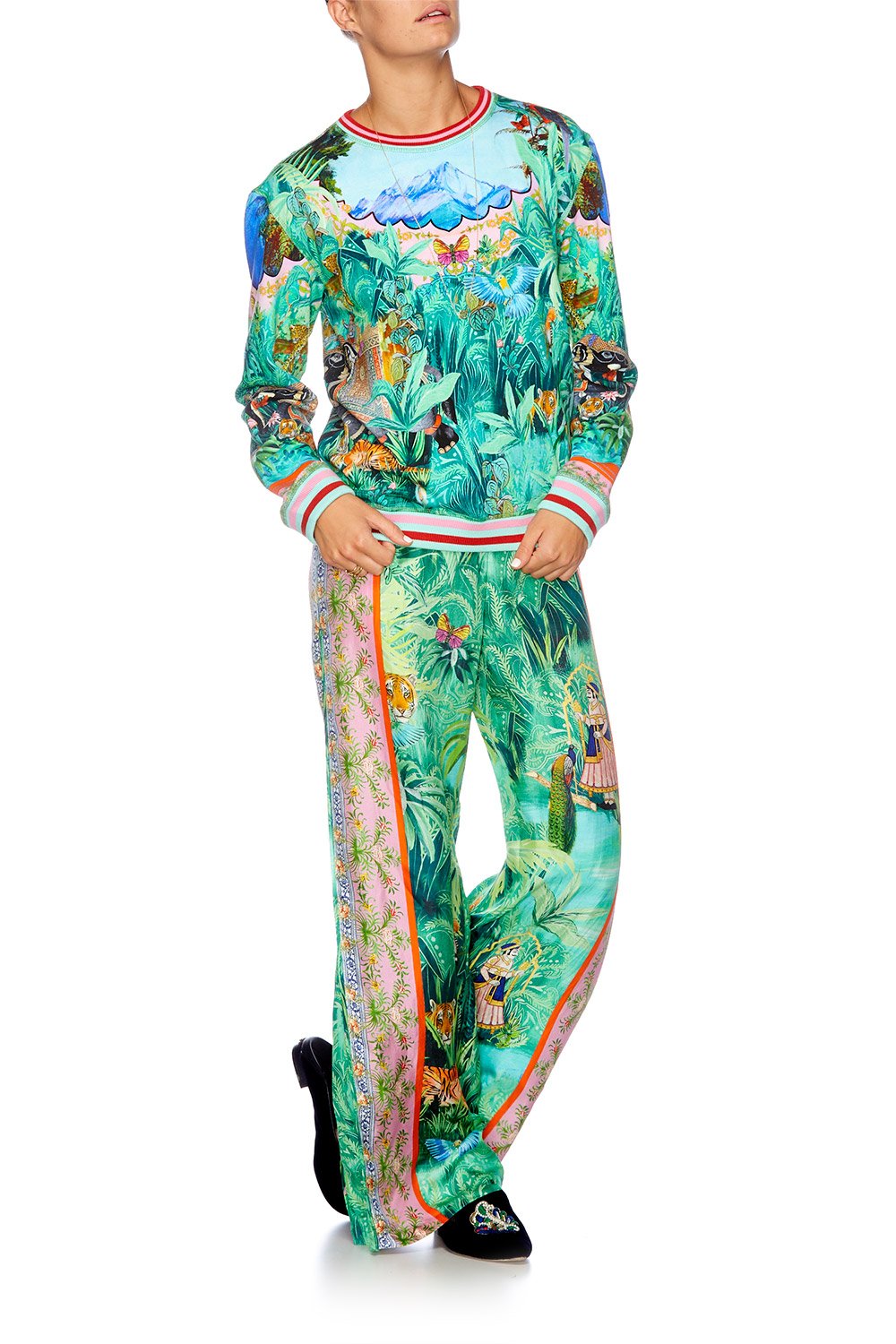 BENNYS BLESSING ROUND NECK SWEATER