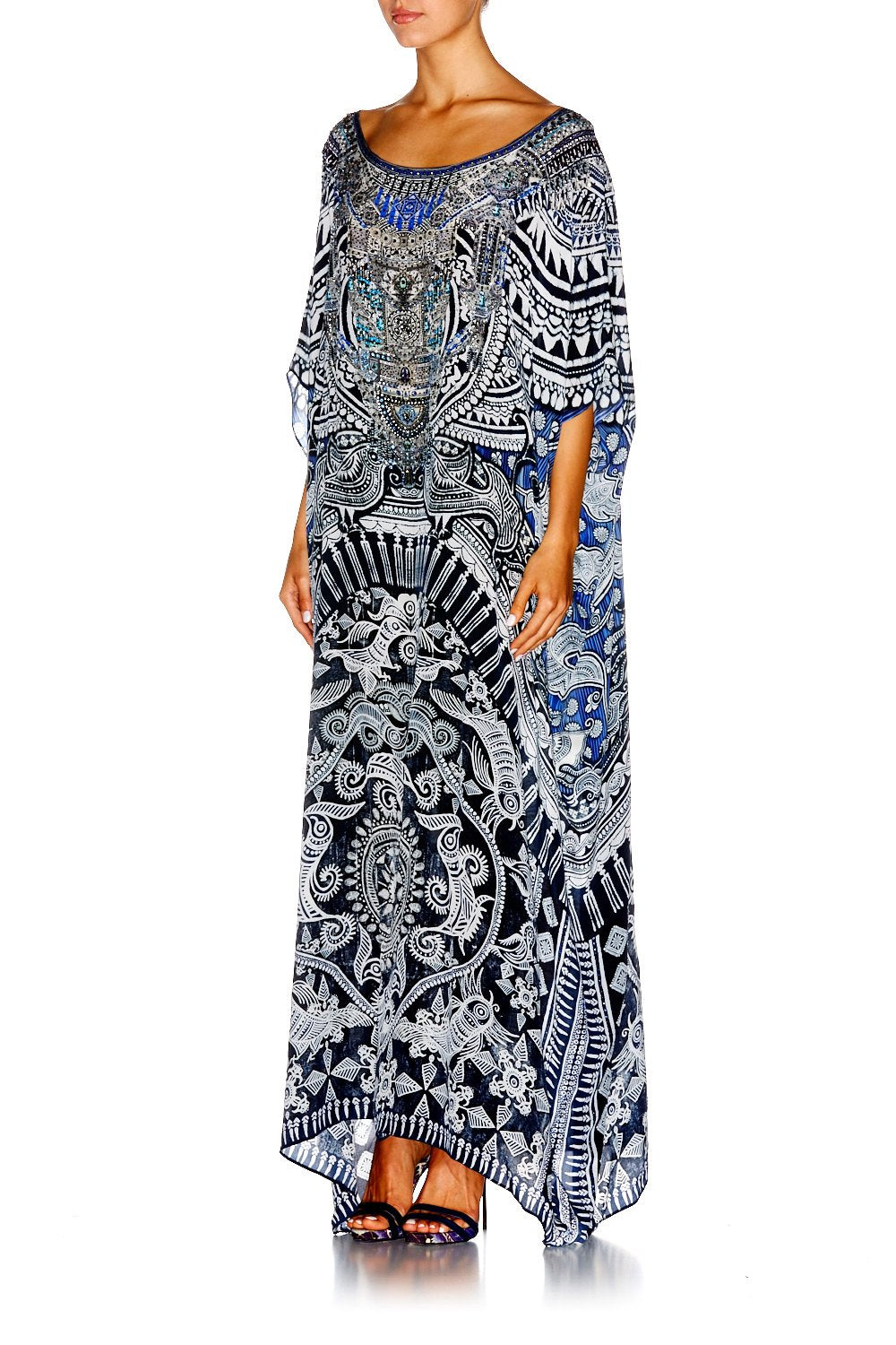 SMALL TOWN HERO ROUND NECK KAFTAN