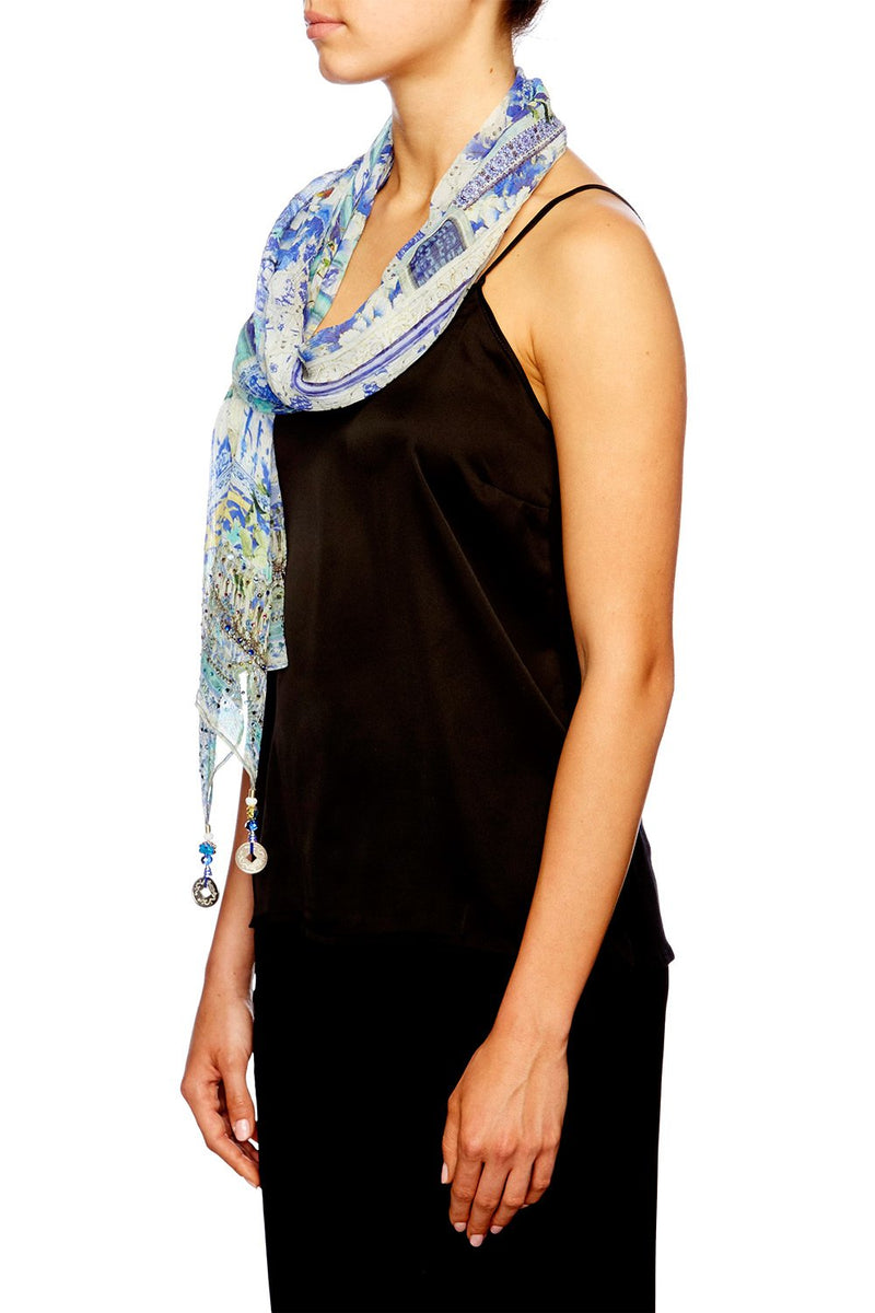 LARGE SQUARE SCARF PORCELAIN PARADISE