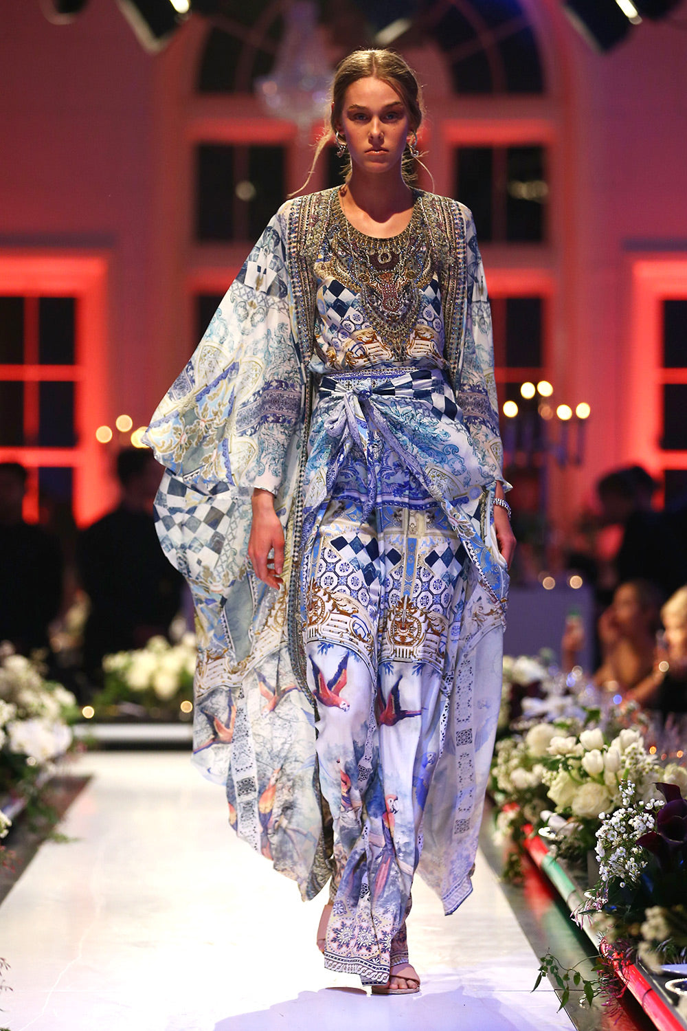 LOVERS DREAM BUTTON BACK TOP