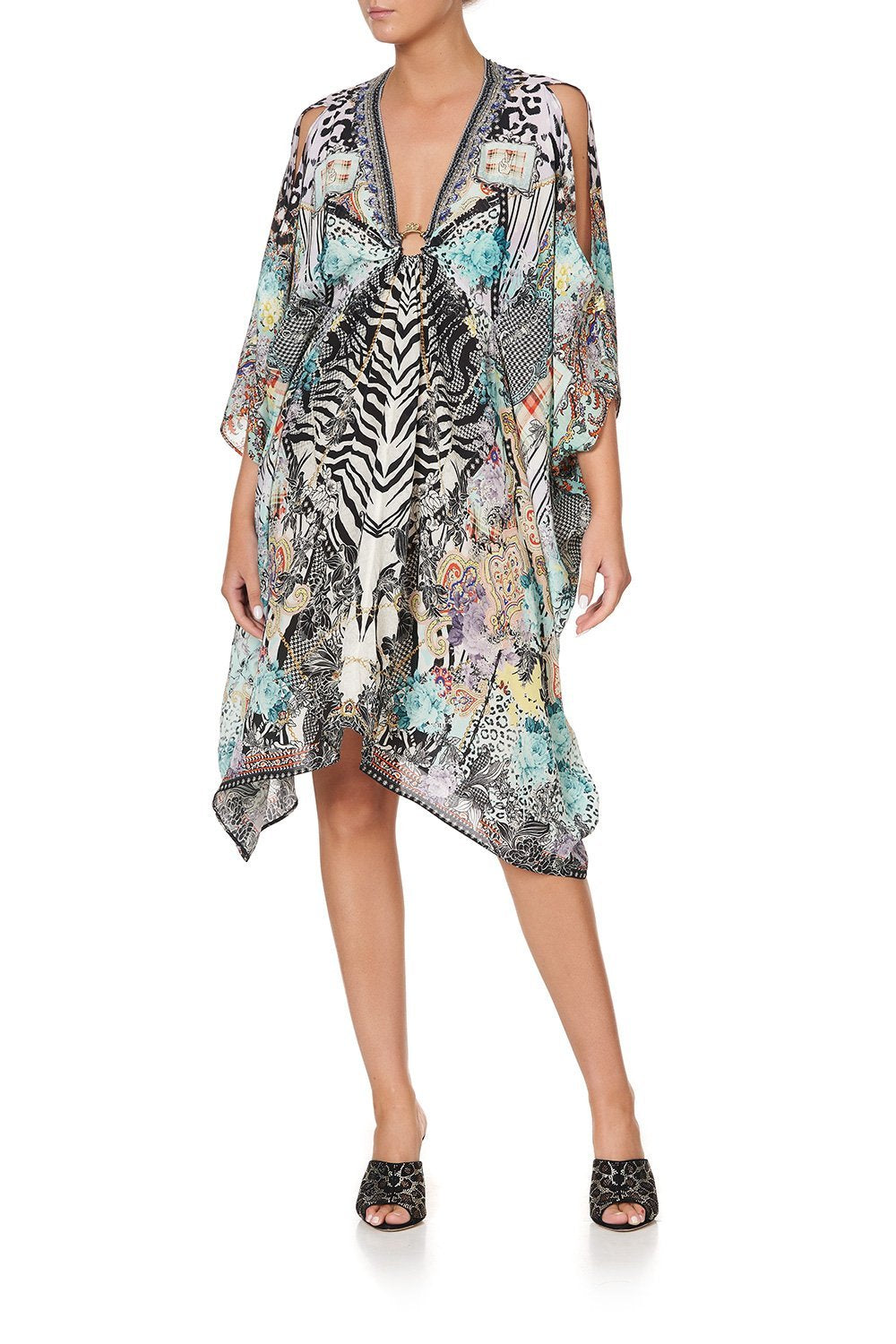 SHORT KAFTAN WITH HARDWARE THINK KINKS