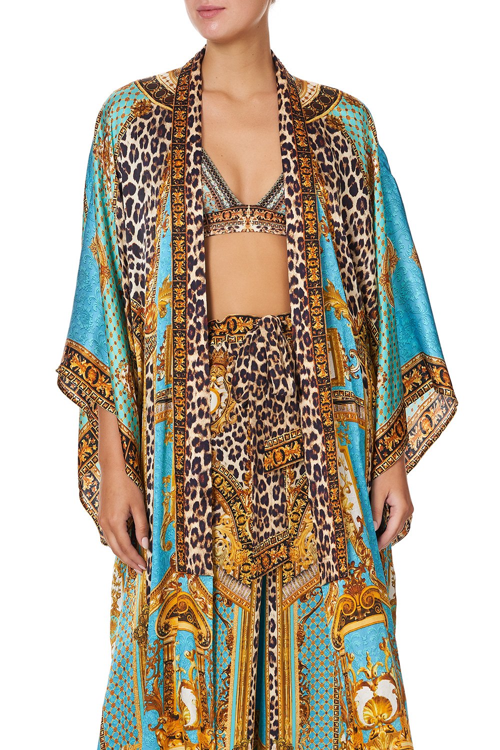 KIMONO COAT DRIPPING IN DECADENCE