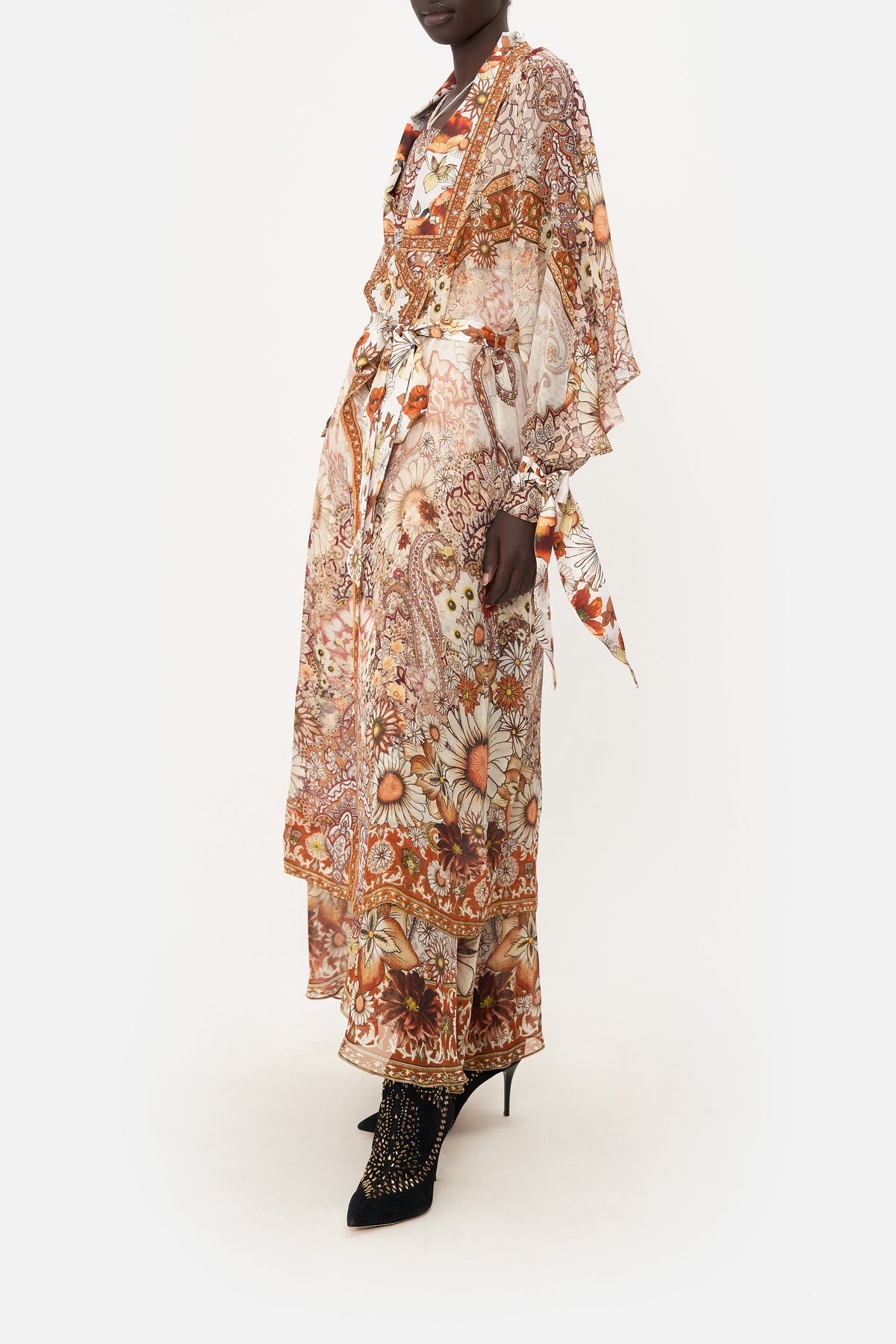 SOFT TRENCH WITH TIES HEART OF A HIPPIE