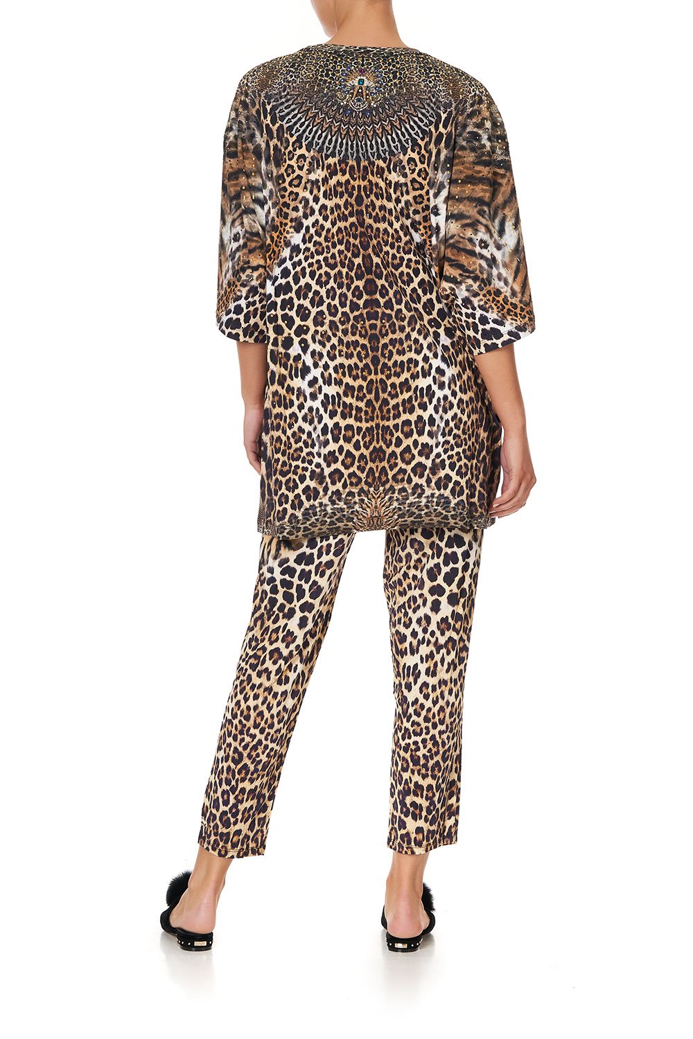 SUPER OVERSIZED TEE CALL OF THE CATHEDRAL